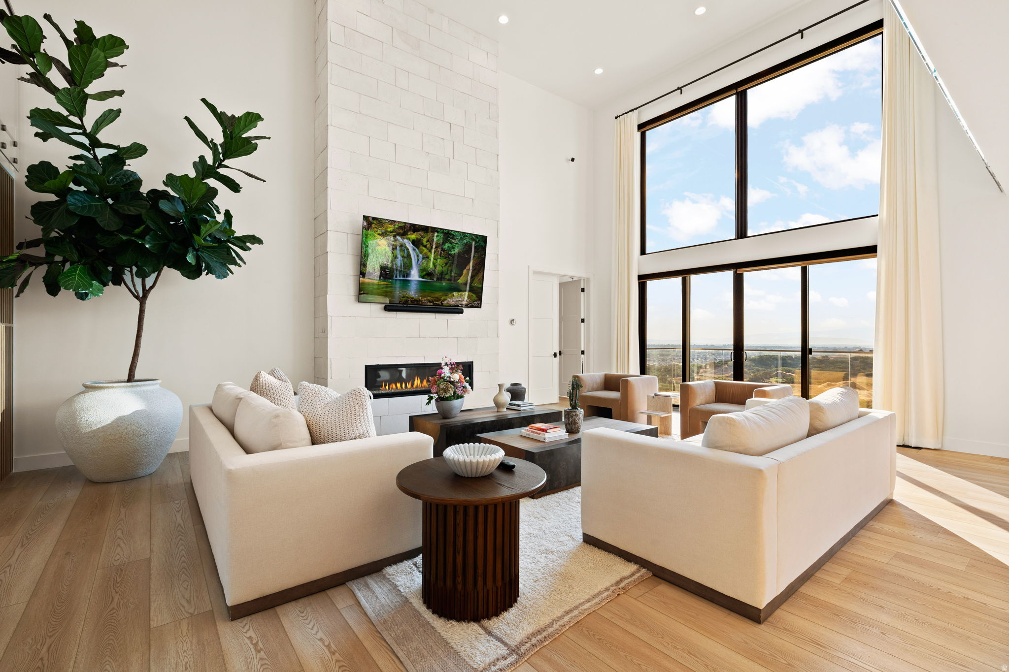 343 W BAY DR