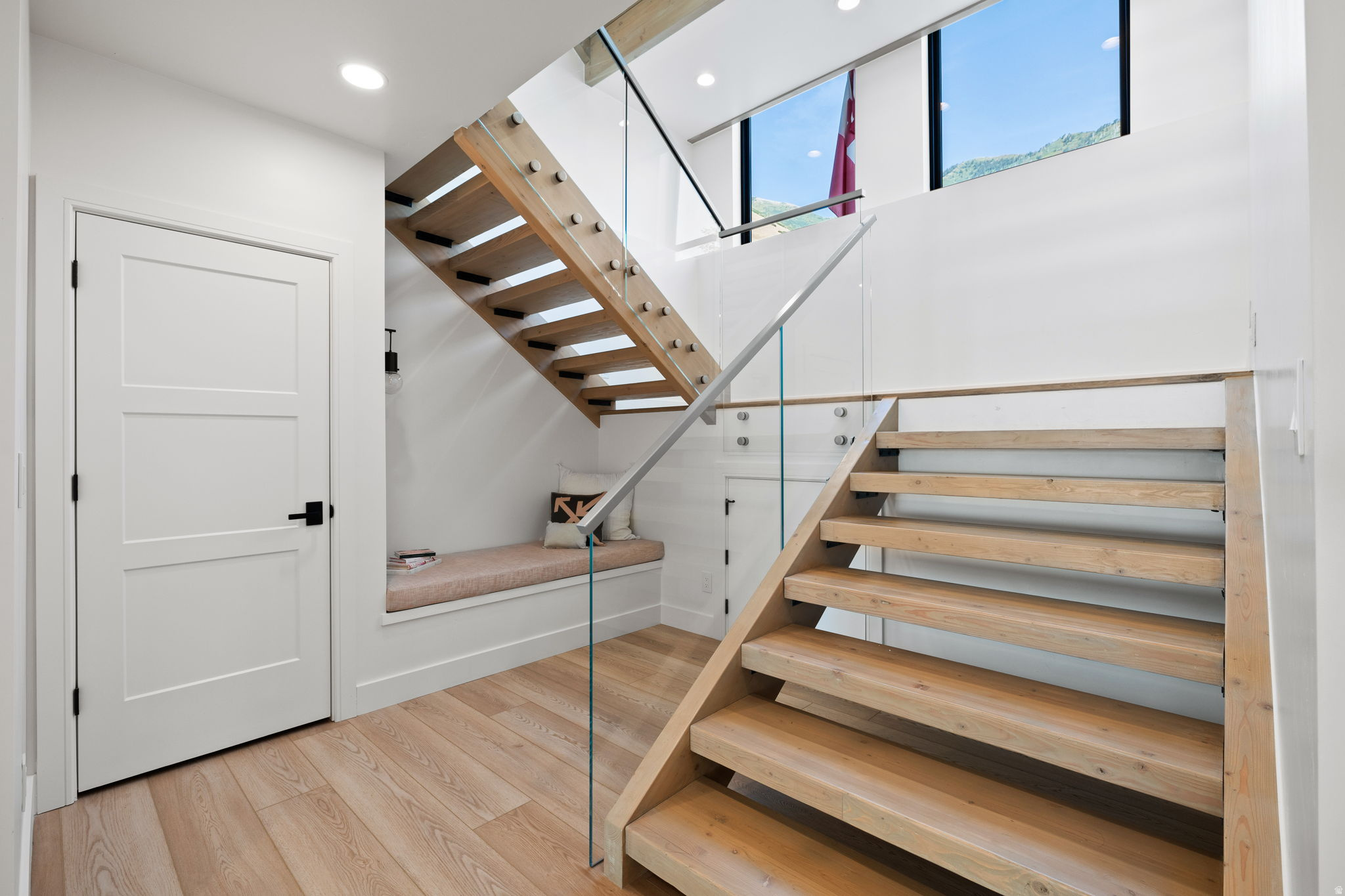 343 W BAY DR