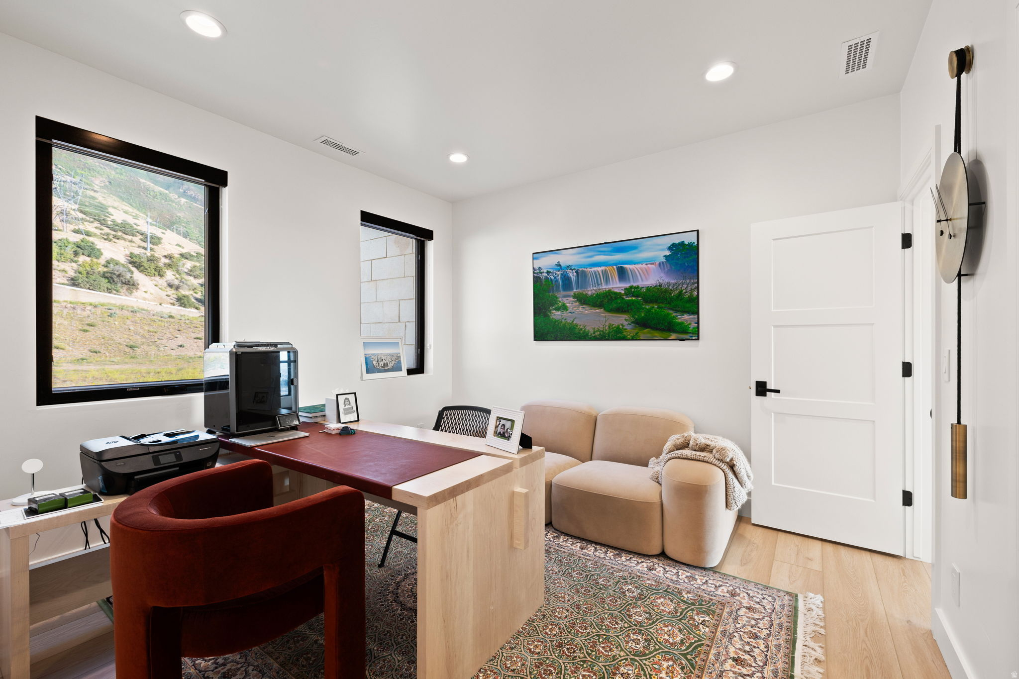 343 W BAY DR