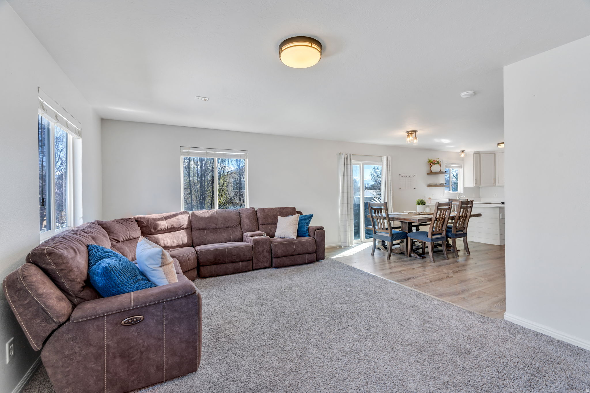 1512 N 250 W