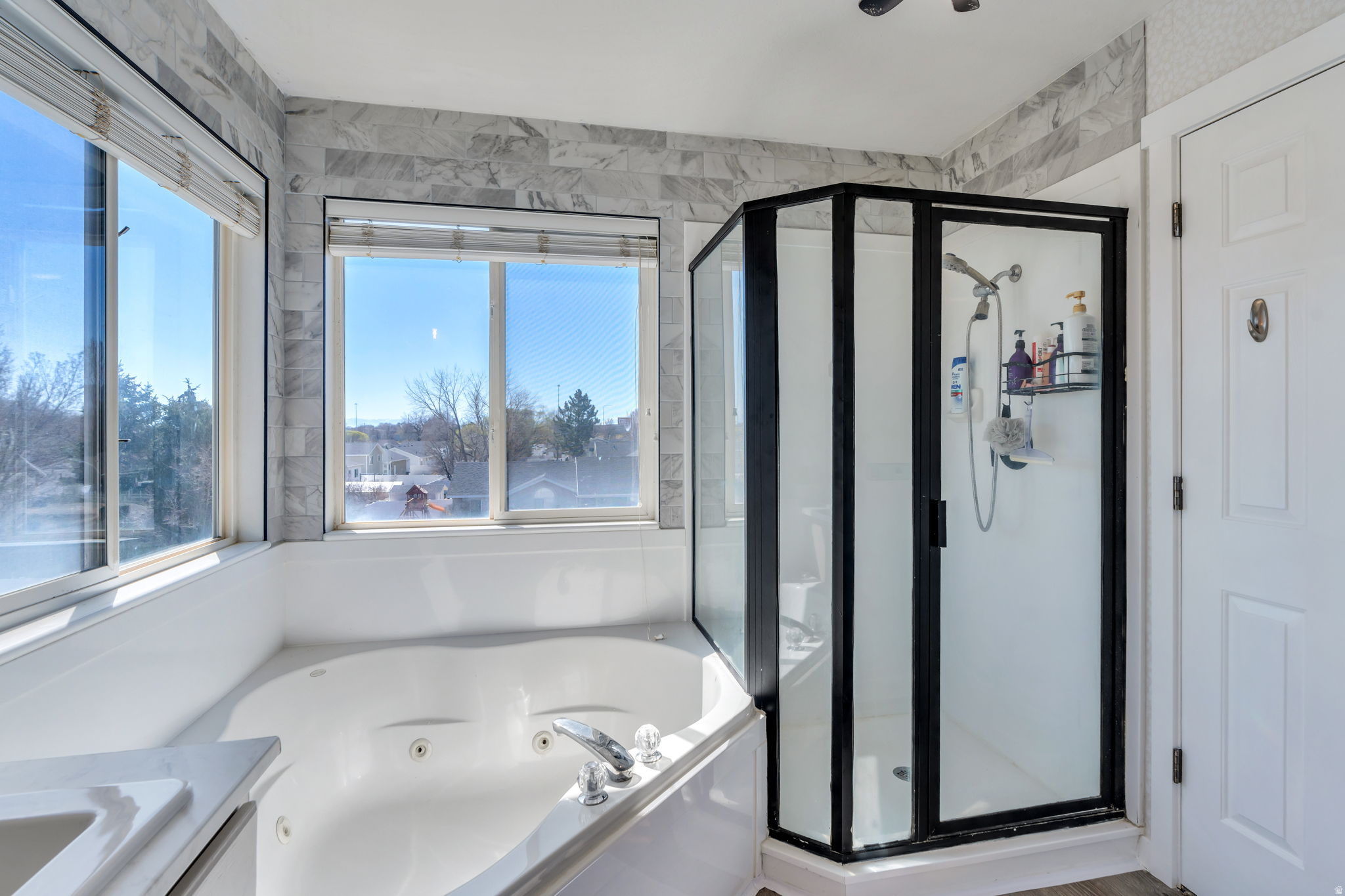 1512 N 250 W
