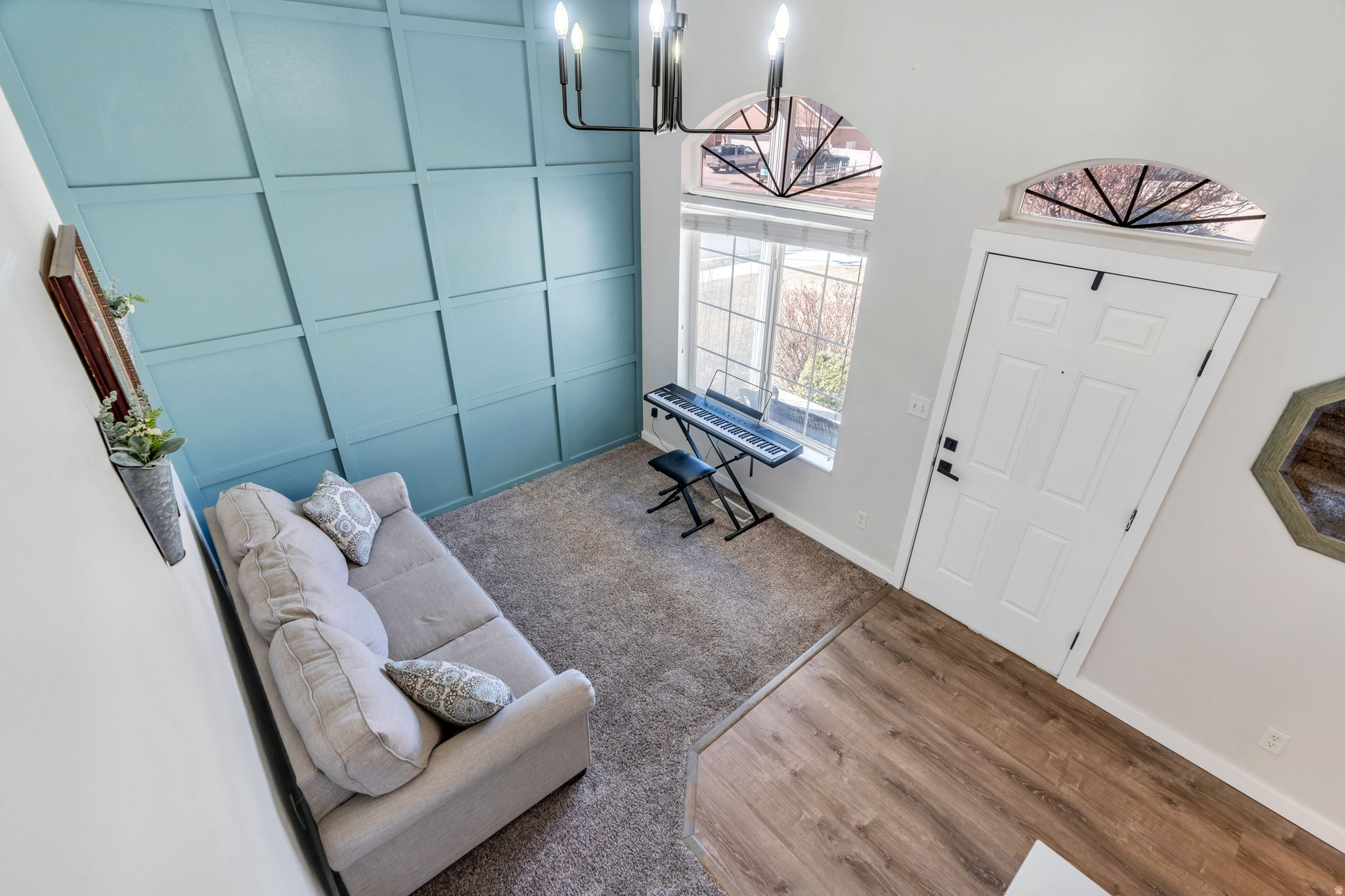 1512 N 250 W