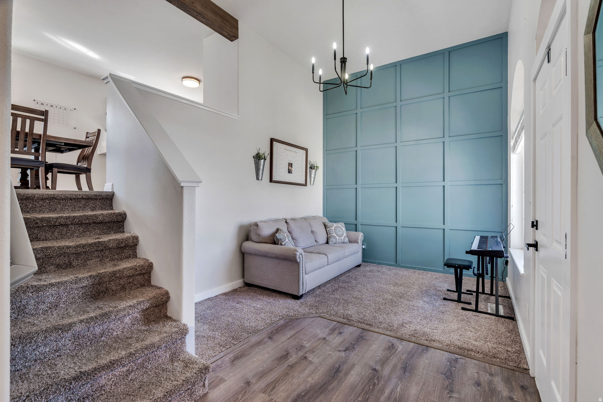 1512 N 250 W