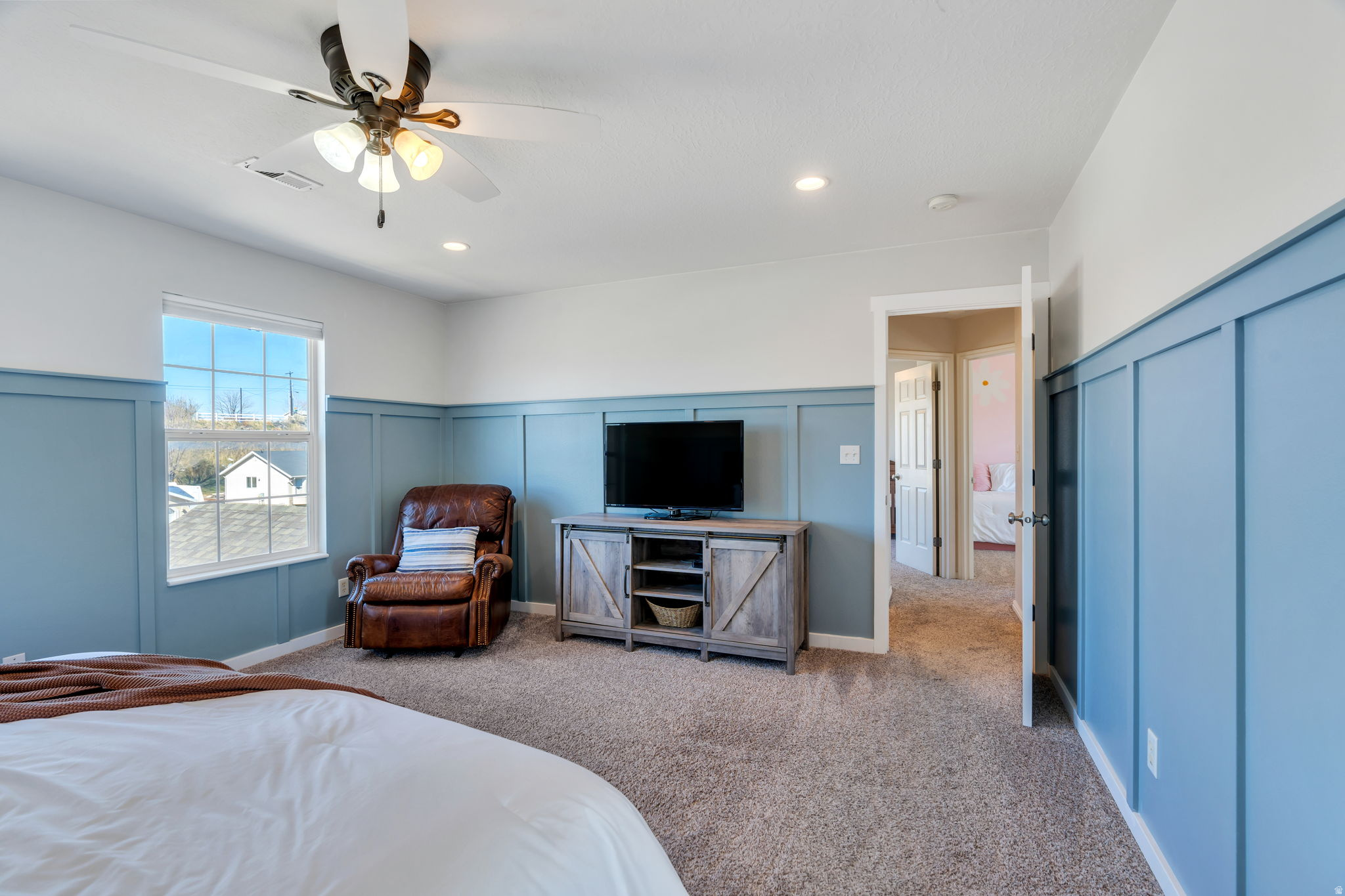 1512 N 250 W