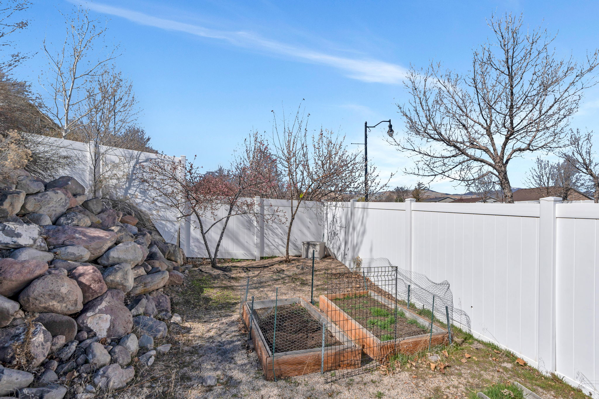 4886 W BOULDERMEADOW DR