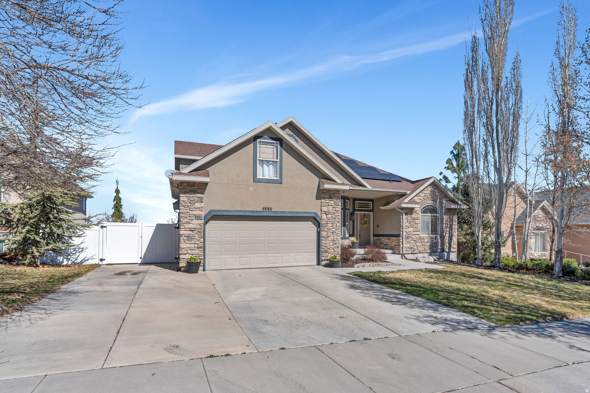 4886 W BOULDERMEADOW DR