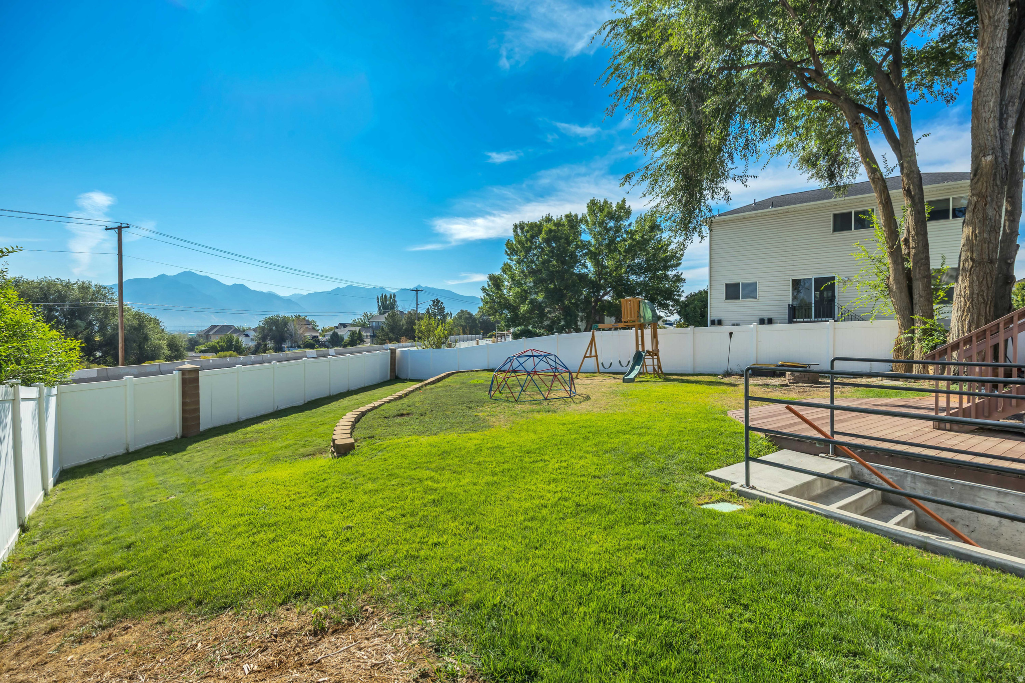 6095 S KAROS CIR