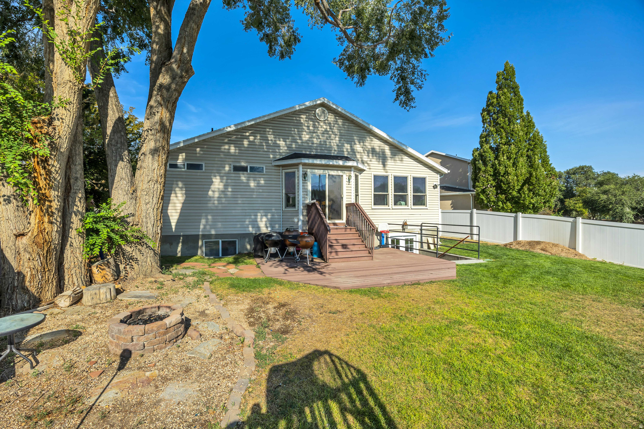 6095 S KAROS CIR