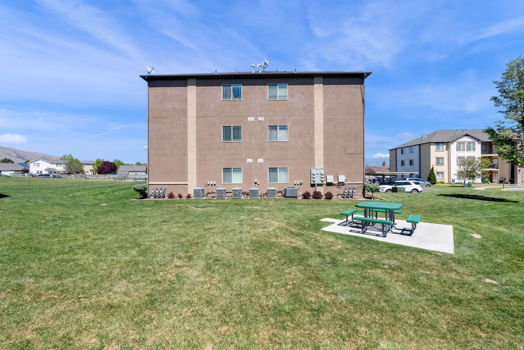 8215 N CLEAR ROCK RD #12