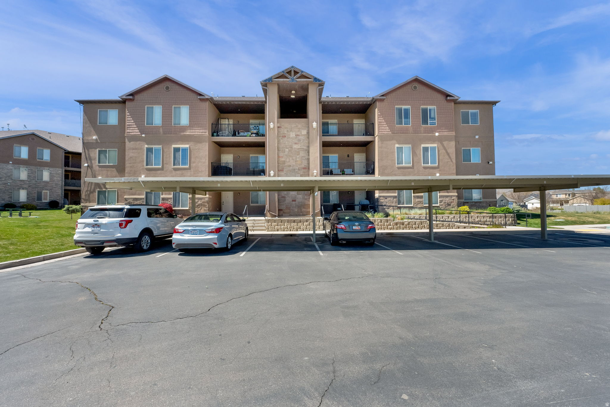 8215 N CLEAR ROCK RD #12