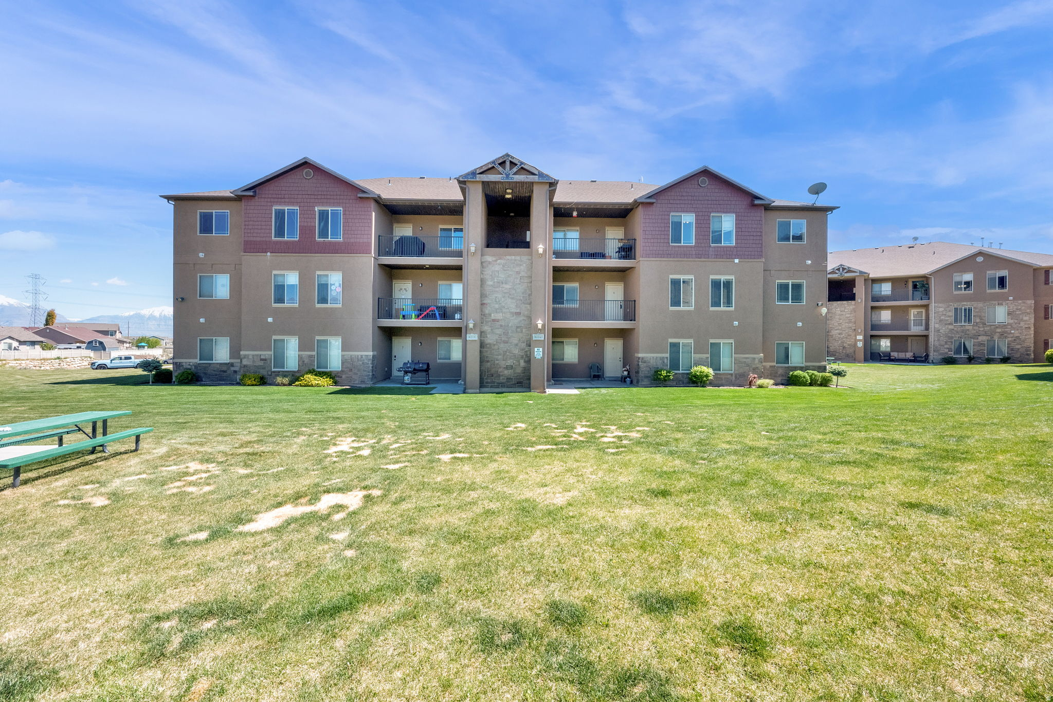 8215 N CLEAR ROCK RD #12