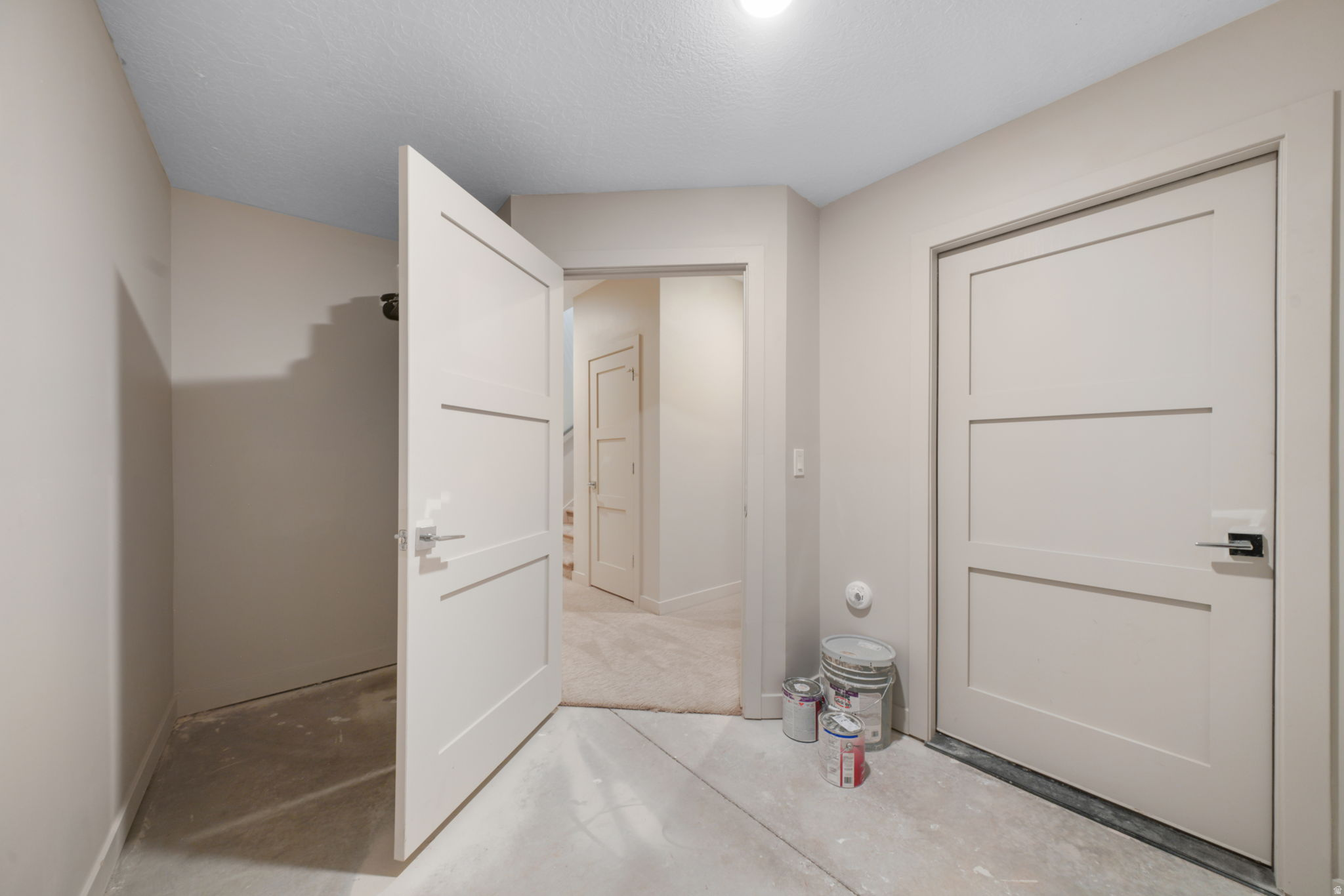 1287 E CORNER VIEW CT