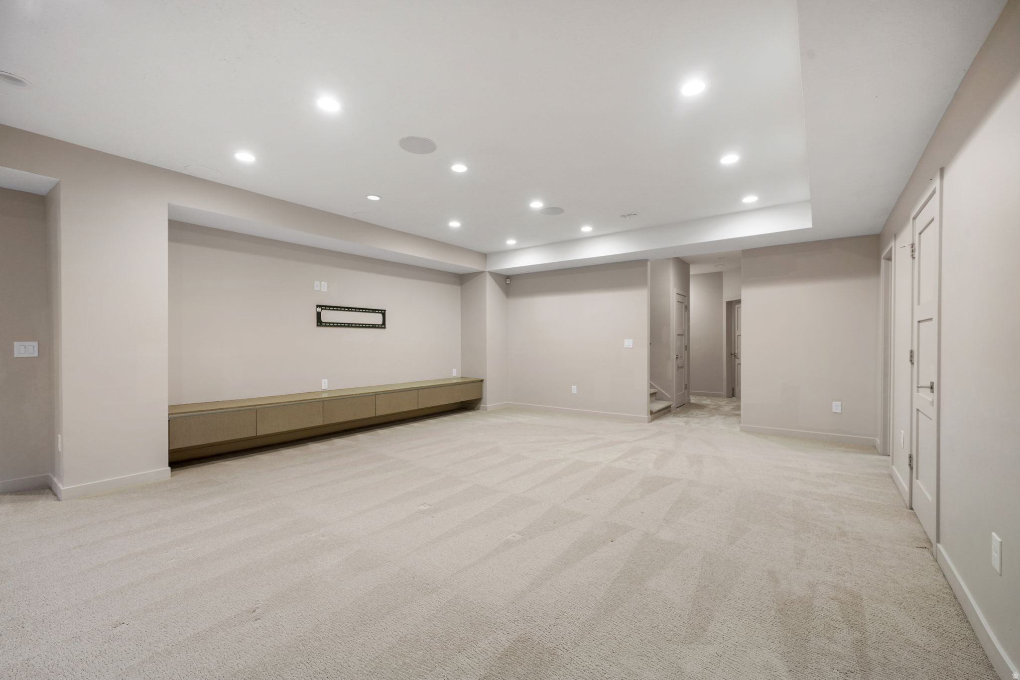 1287 E CORNER VIEW CT