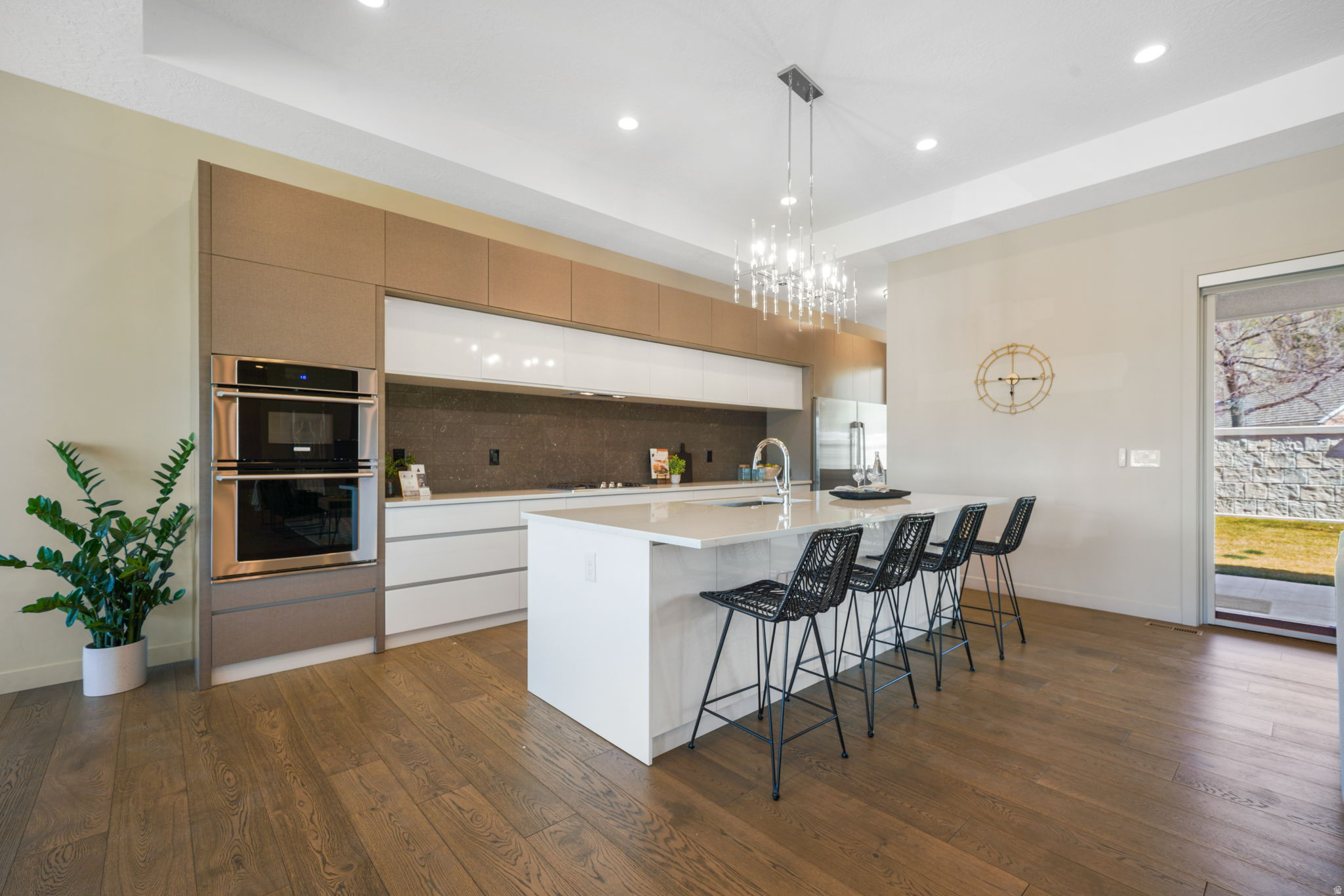 1287 E CORNER VIEW CT