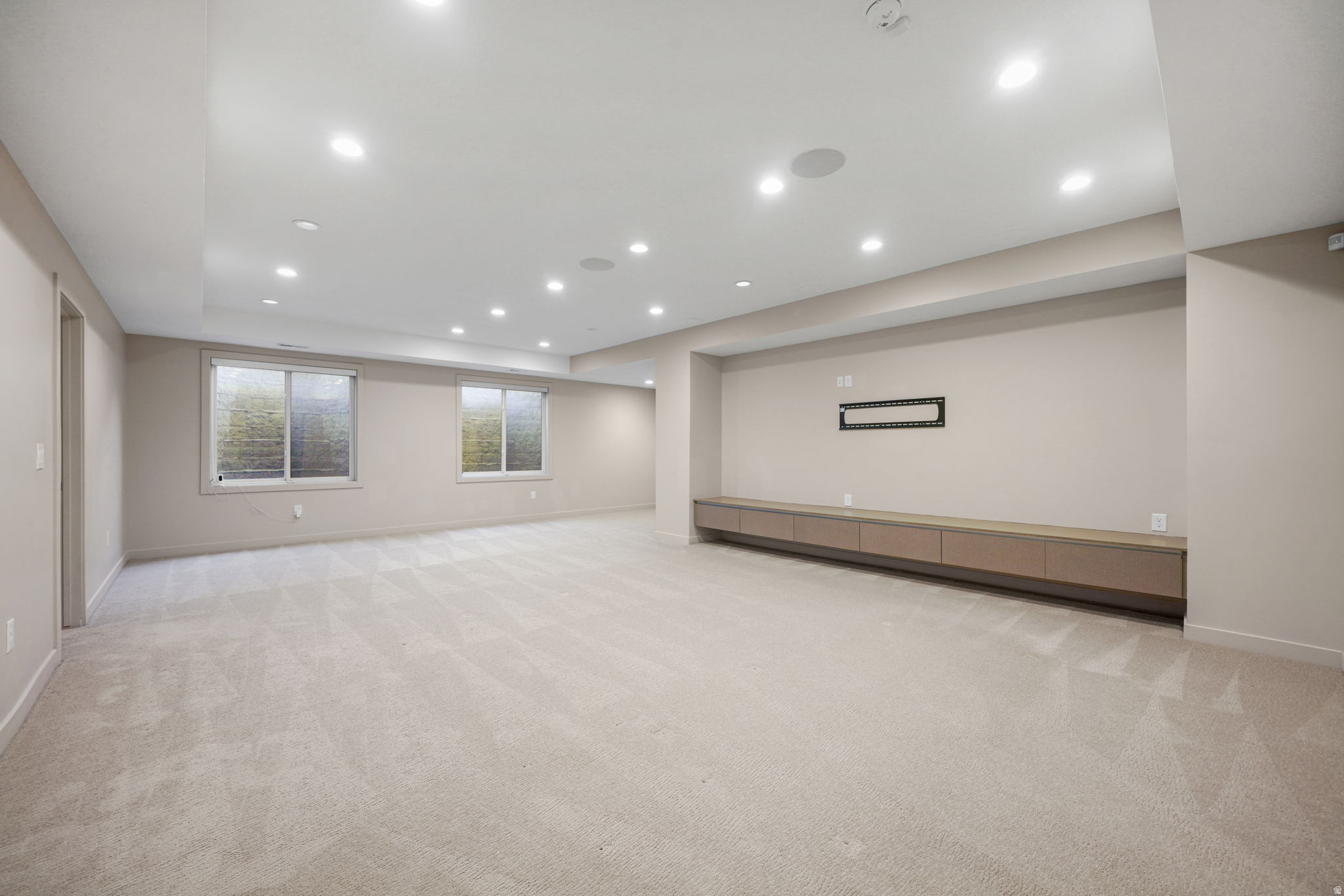 1287 E CORNER VIEW CT