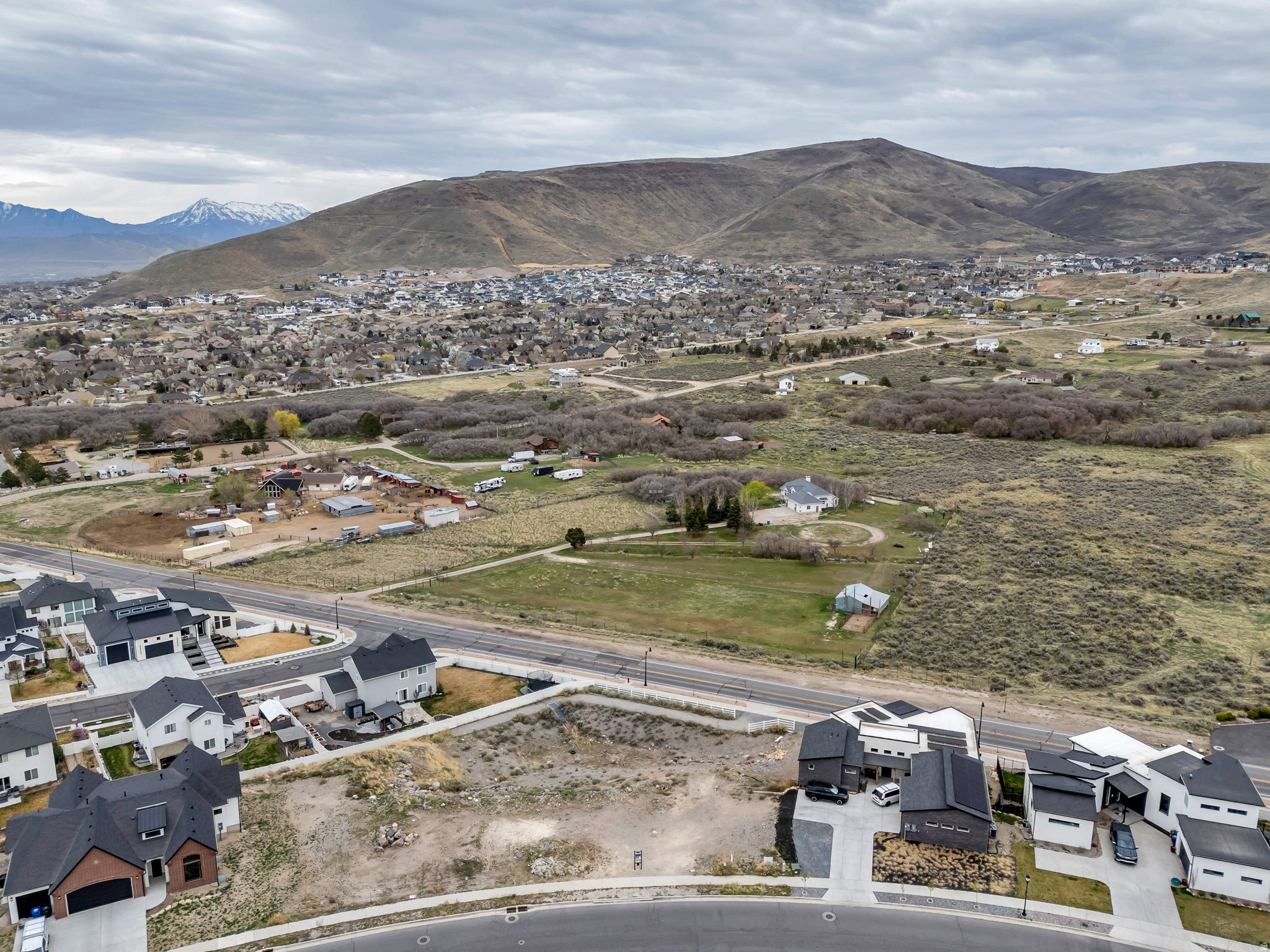 14257 S SUMMIT CREST LN Unit: 158