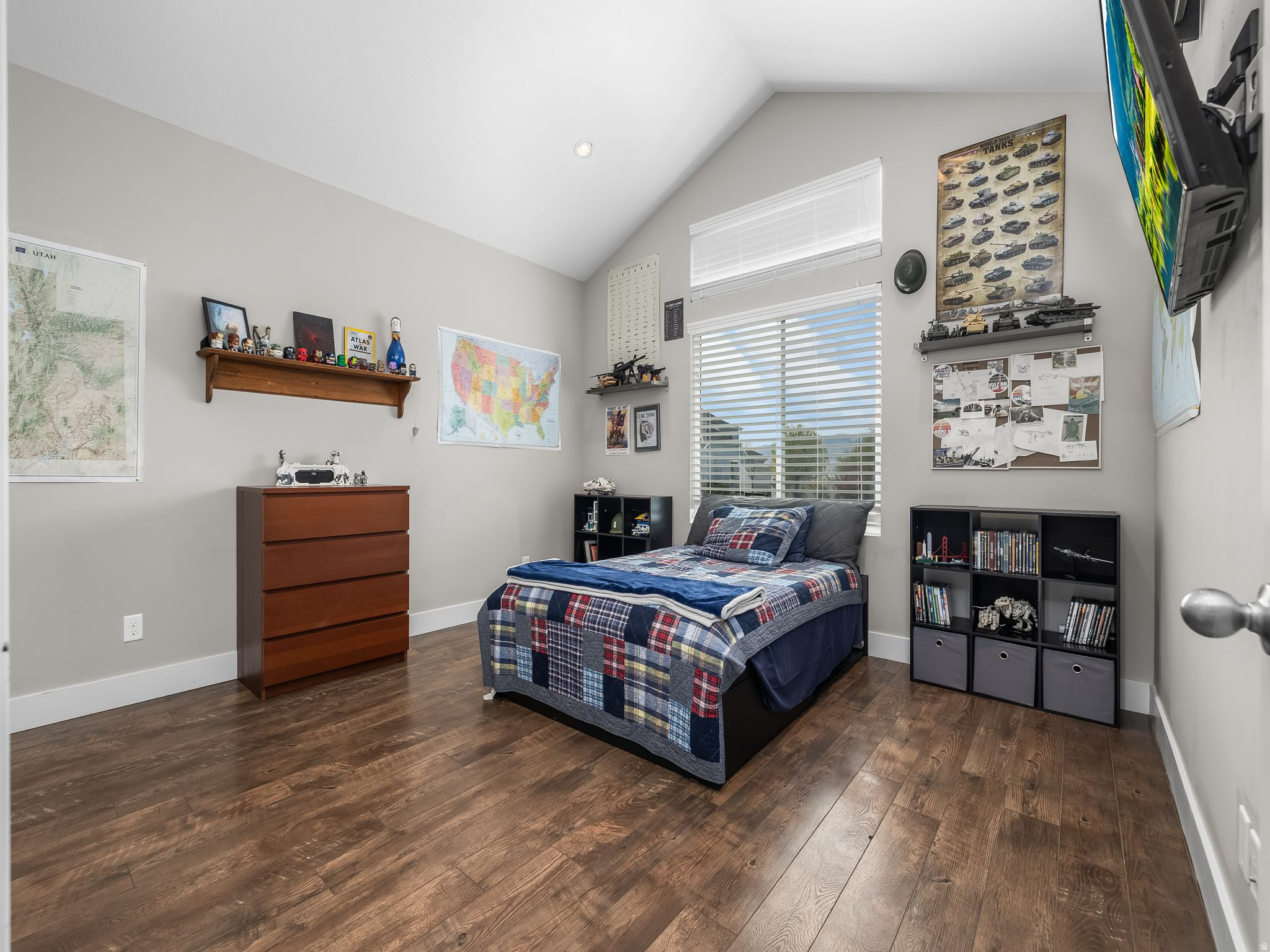 83 N SUNSET DR