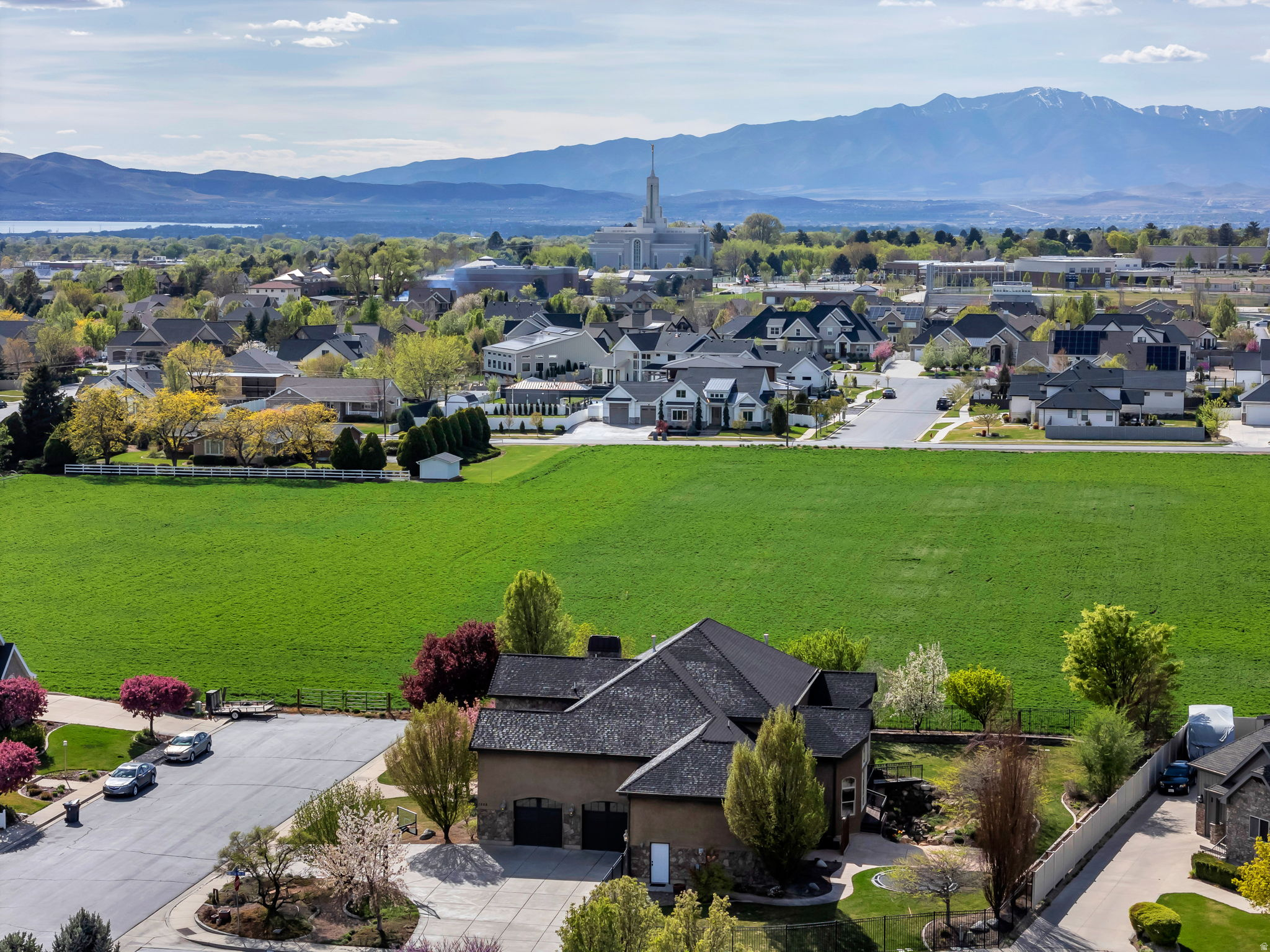 1258 W 2850 N