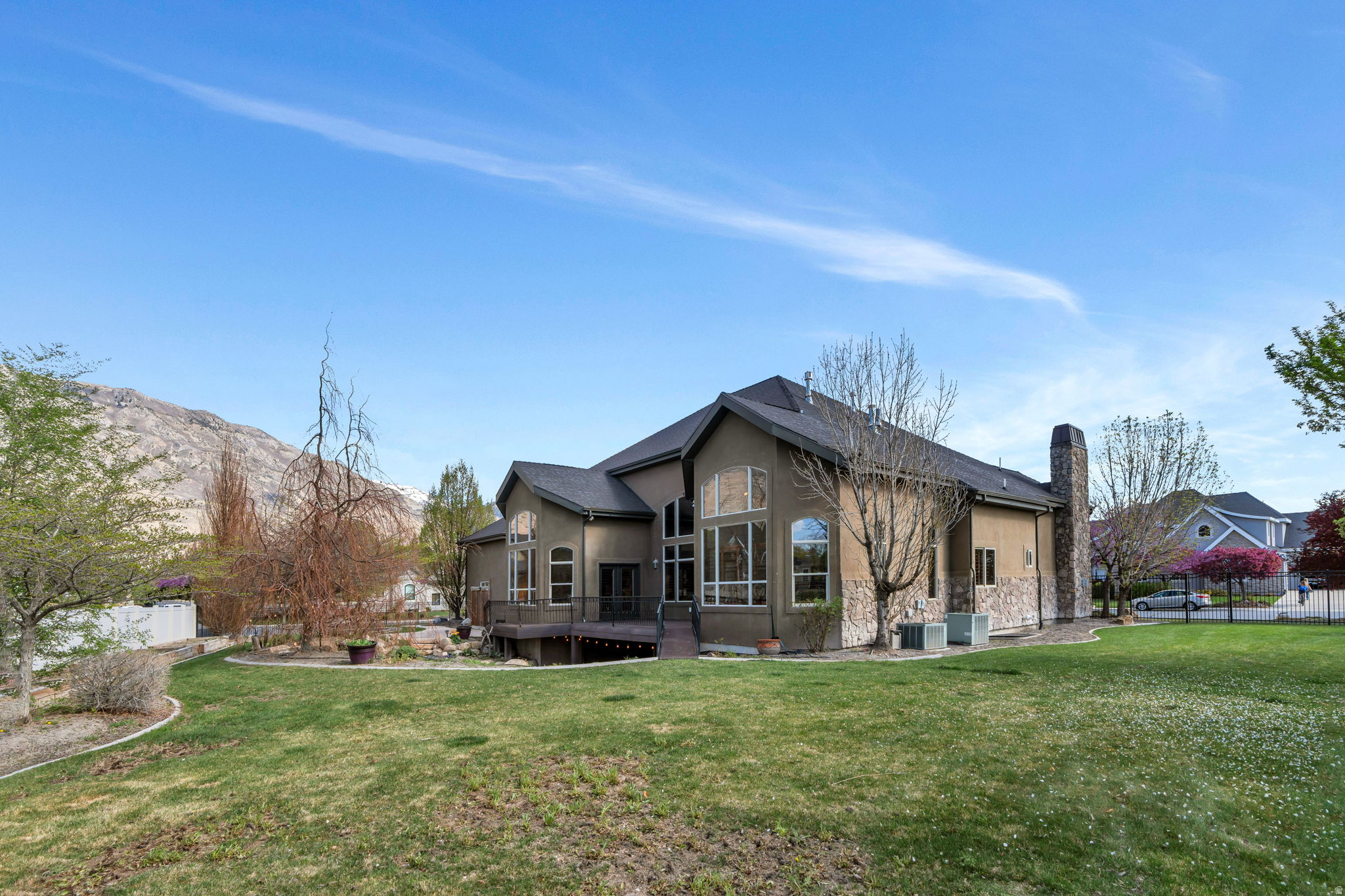 1258 W 2850 N