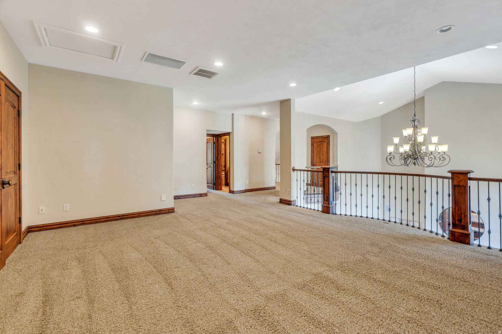 1258 W 2850 N