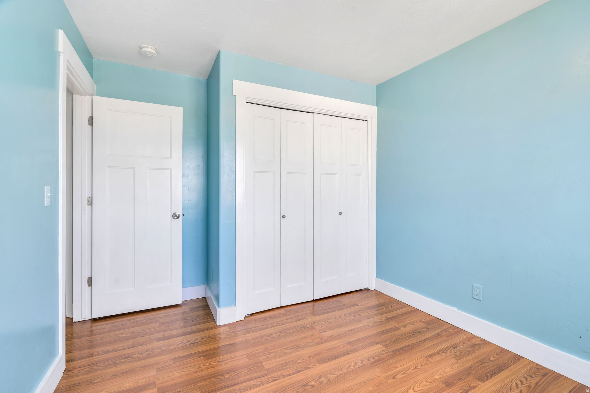 1107 N INDEPENDENCE AVE