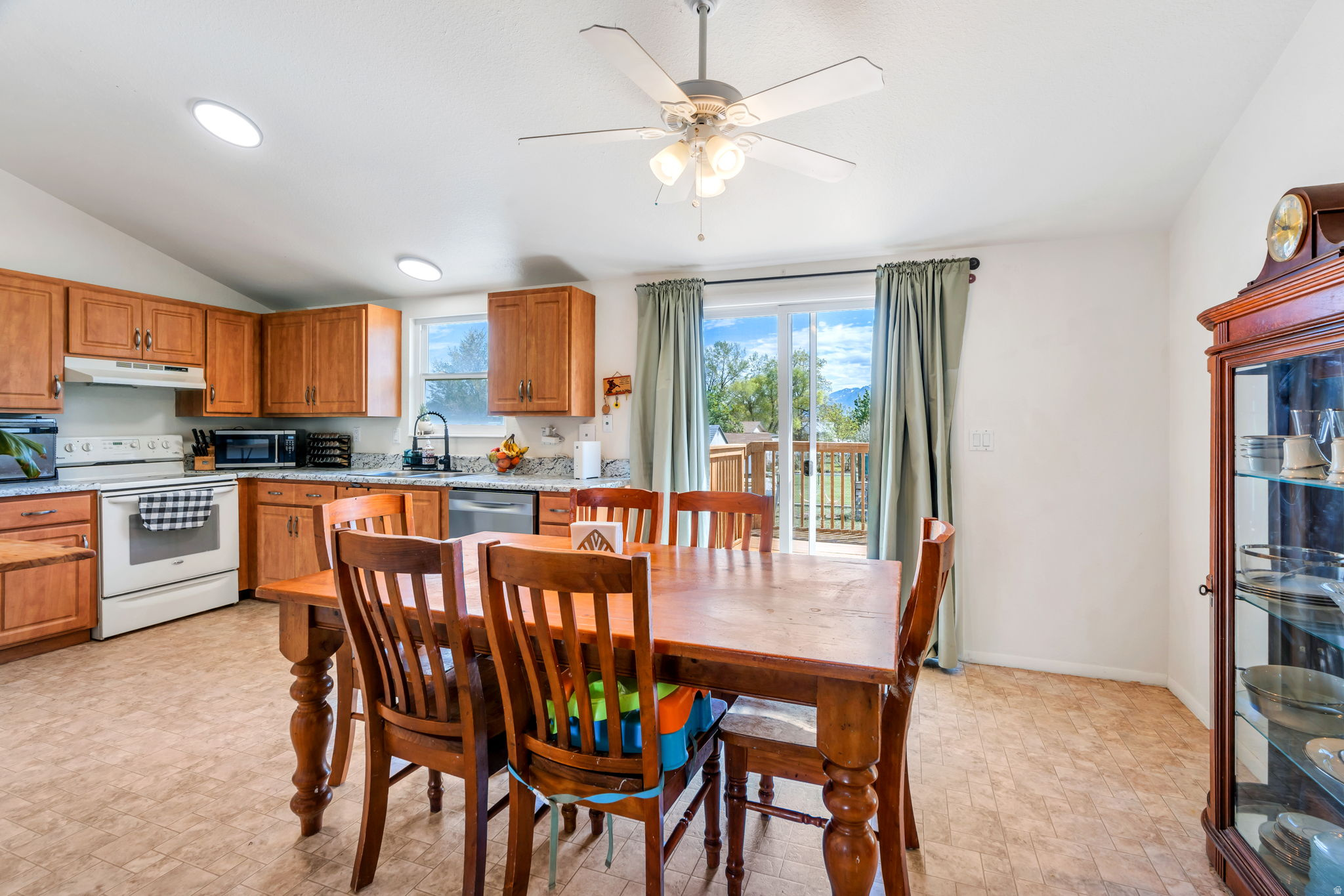 5885 S MISTY WAY