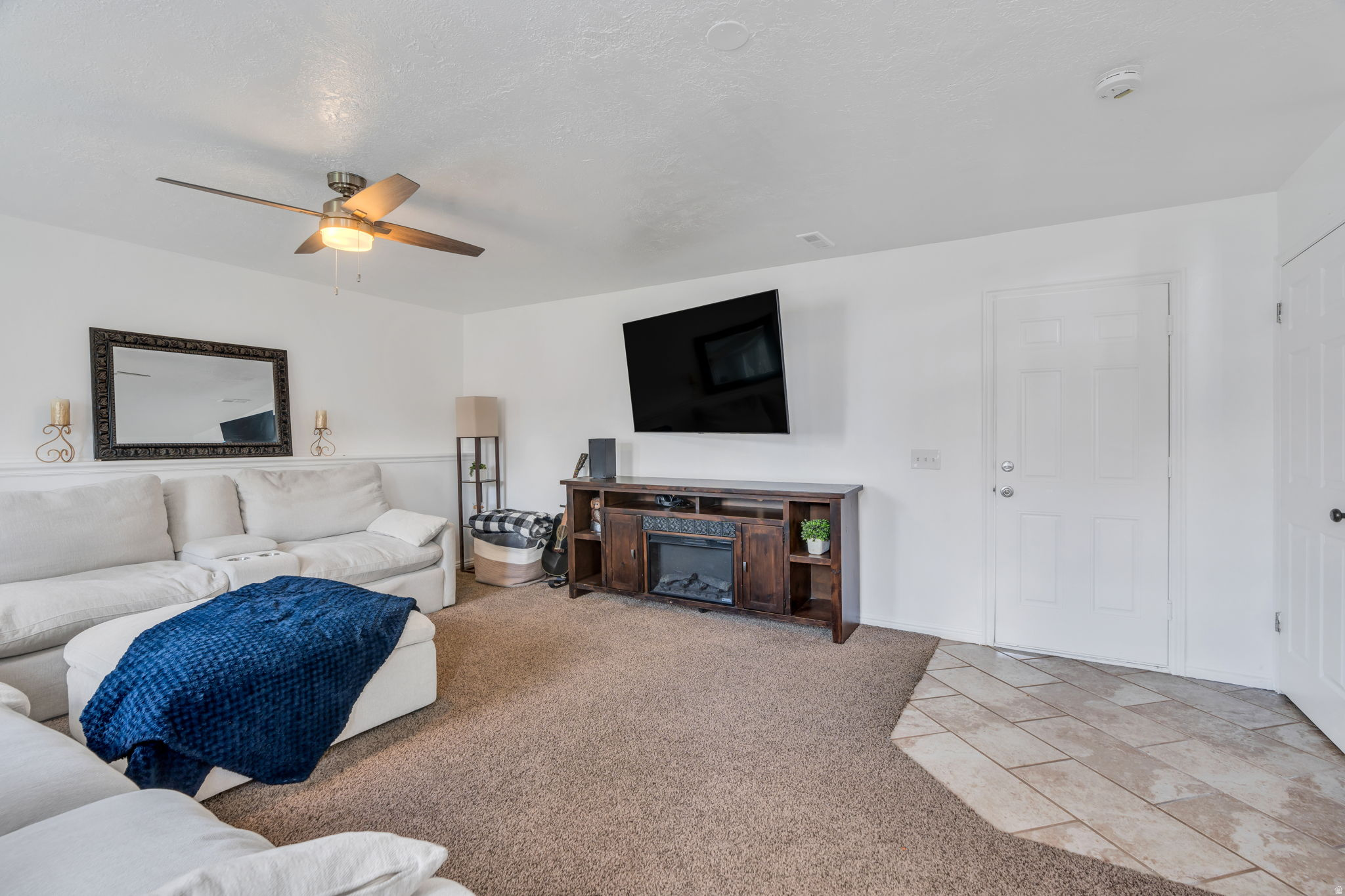 2646 W 1125 N