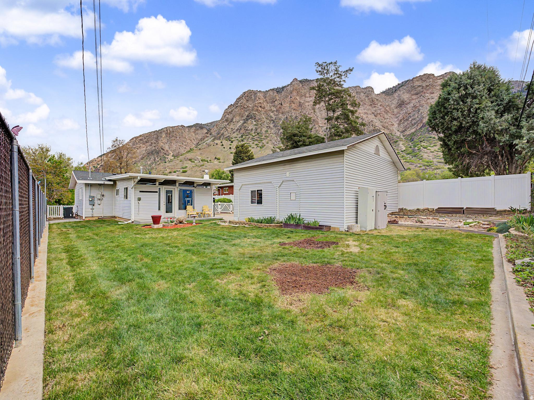1239 SHERIDAN DR