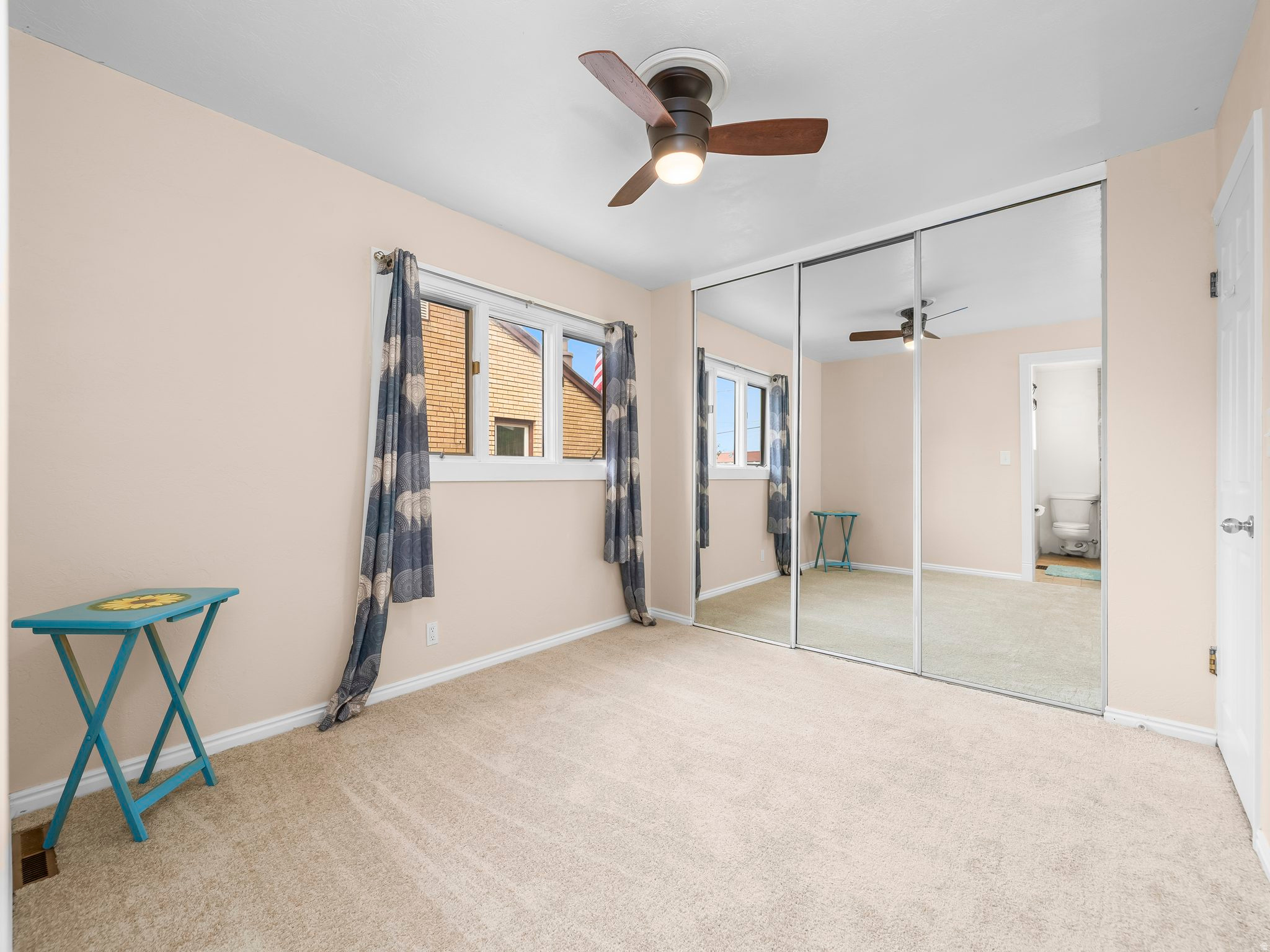 1239 SHERIDAN DR