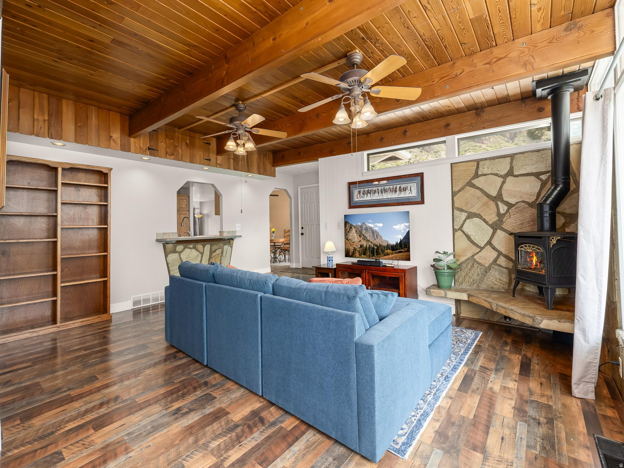 1239 SHERIDAN DR