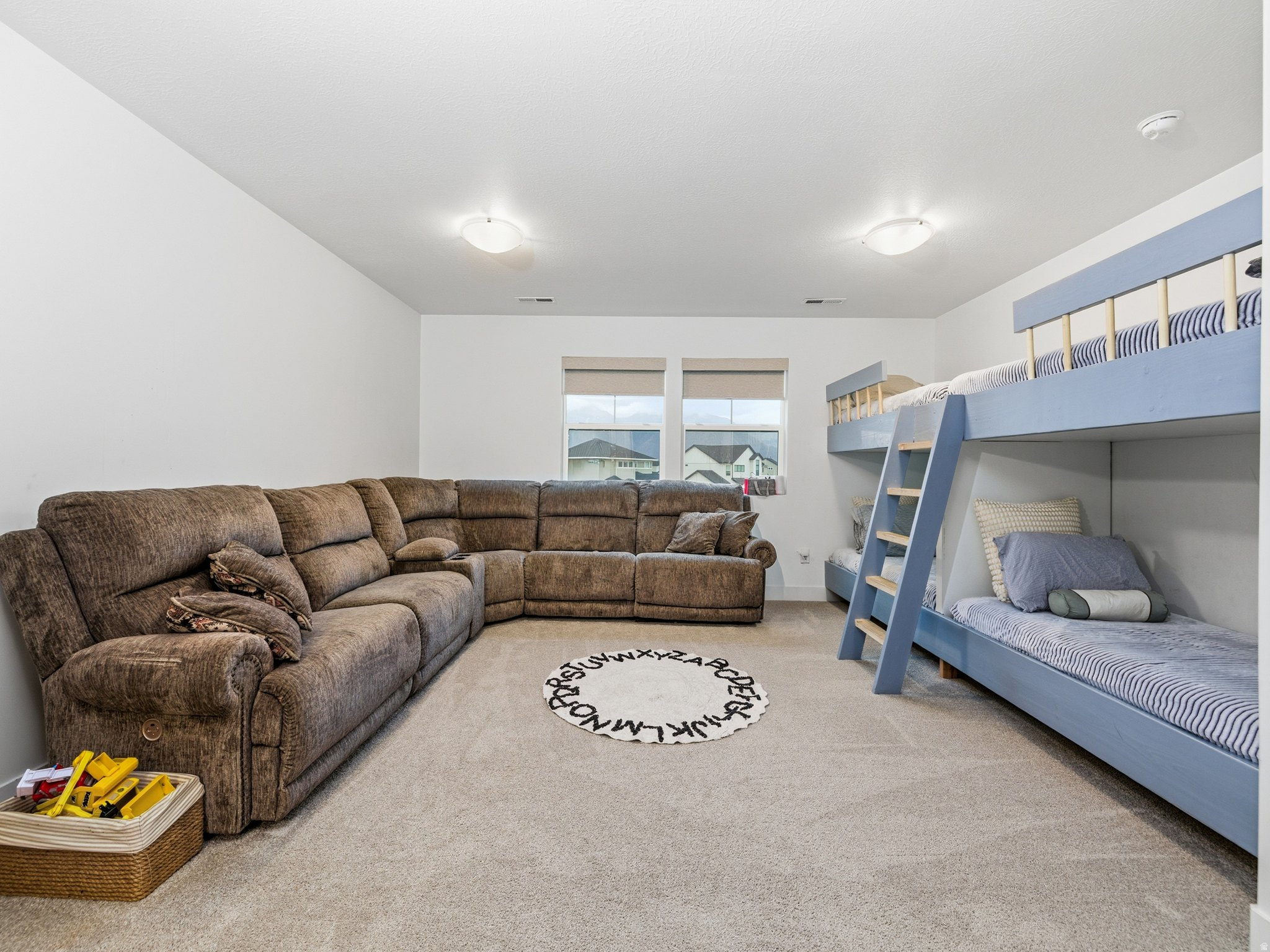 515 N LEGEND WAY #D