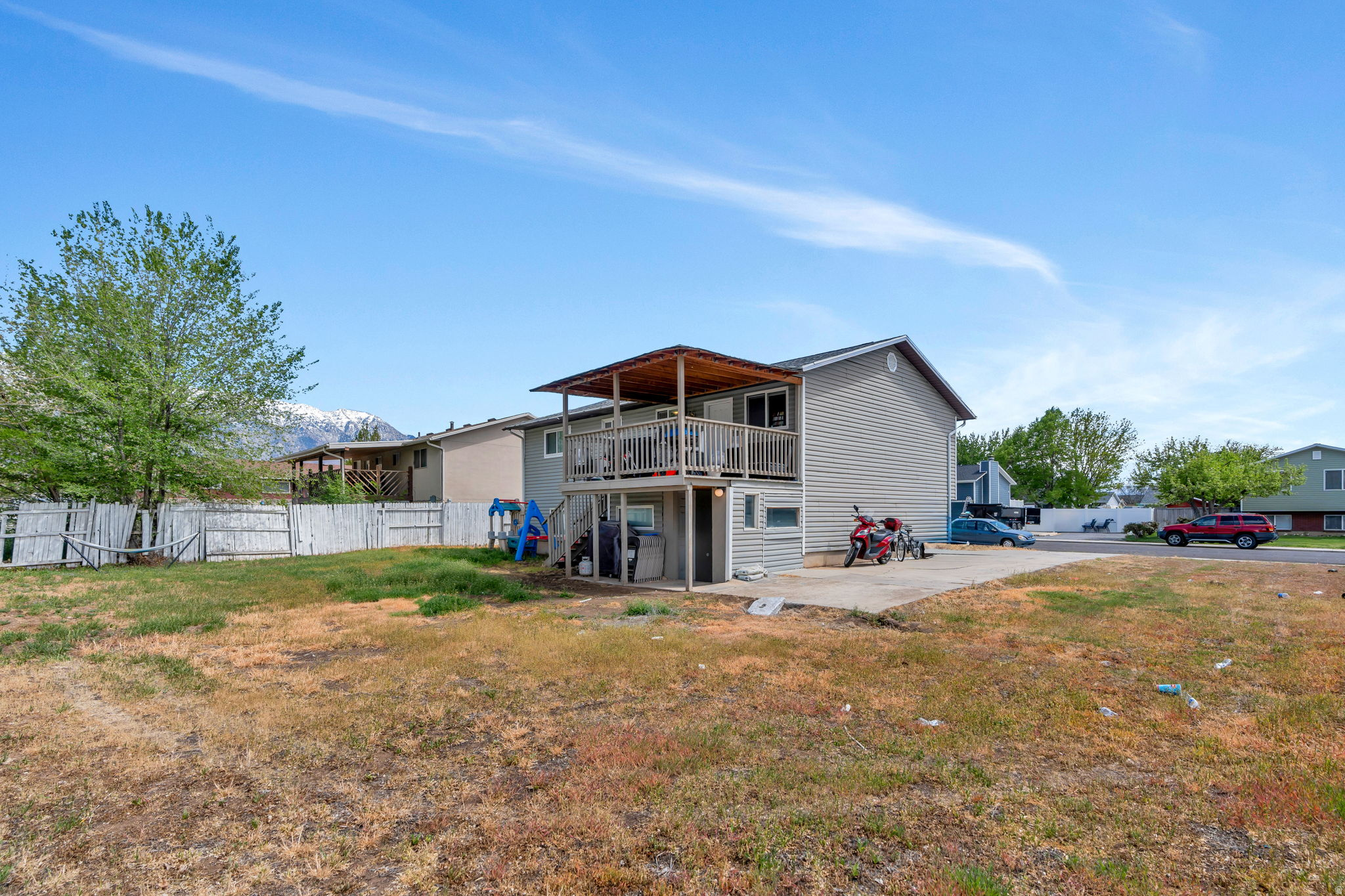 1028 W 1375 N
