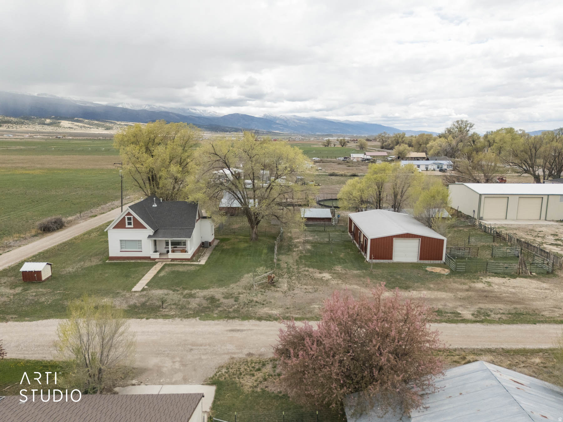 4095 E 13900 N