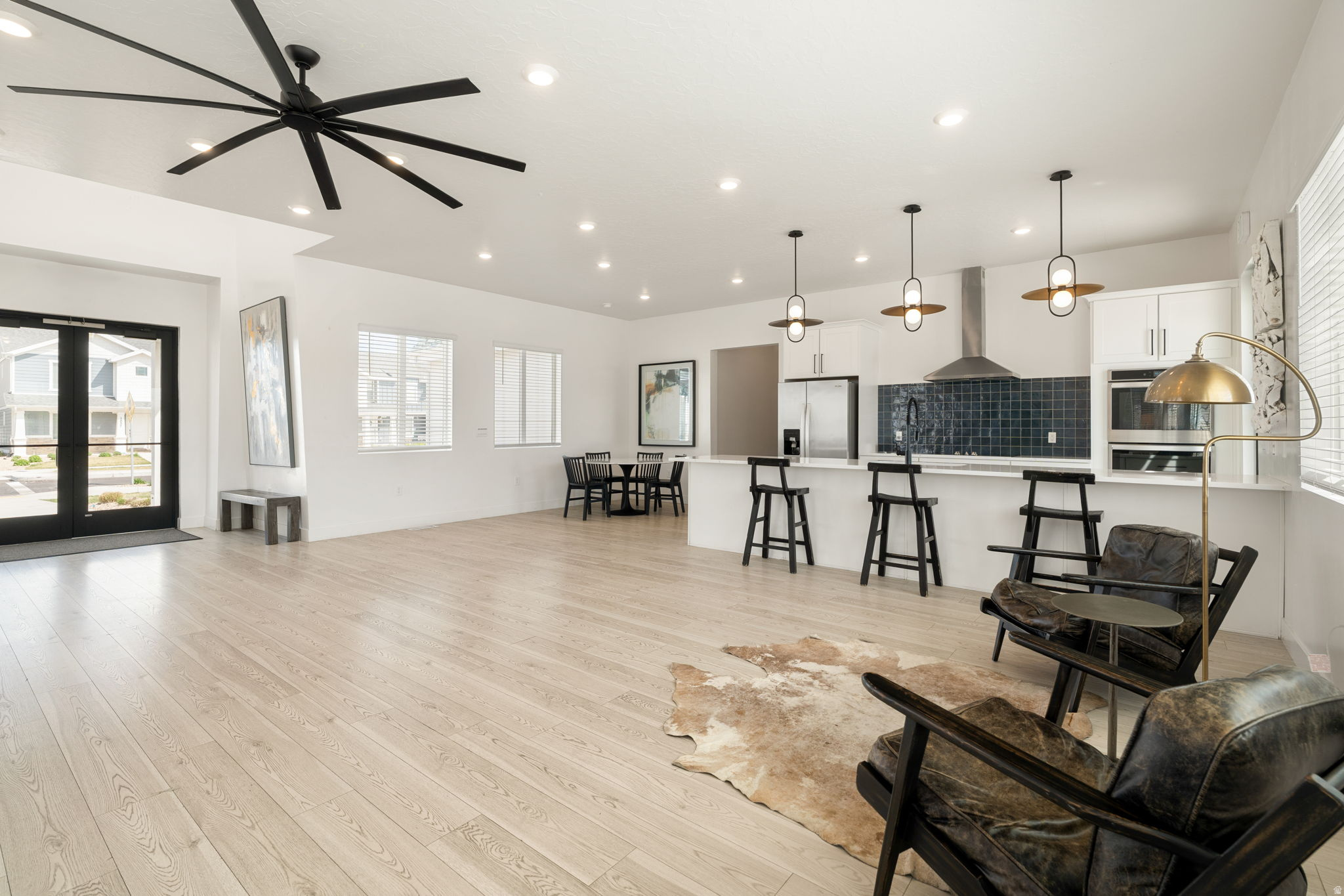 1063 E DORY BOAT RD