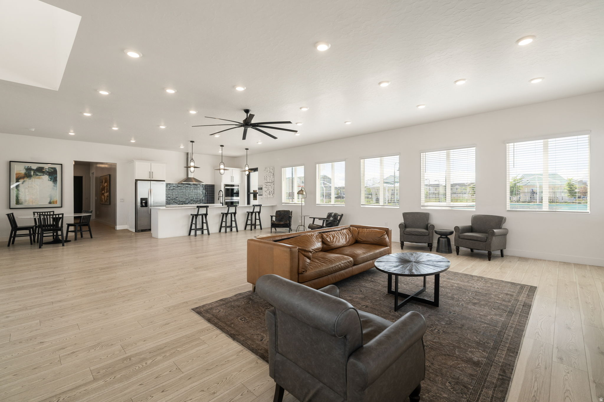 1063 E DORY BOAT RD