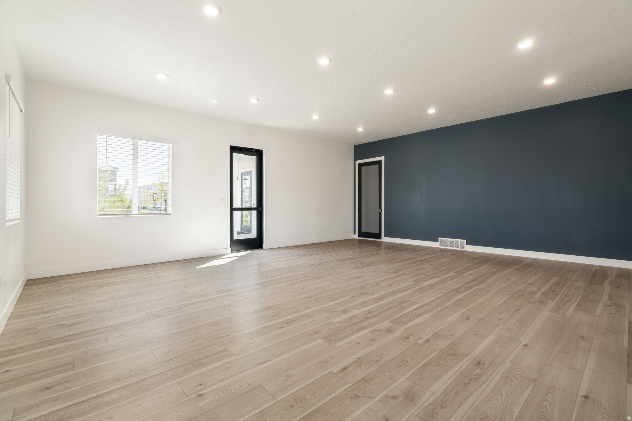 1063 E DORY BOAT RD