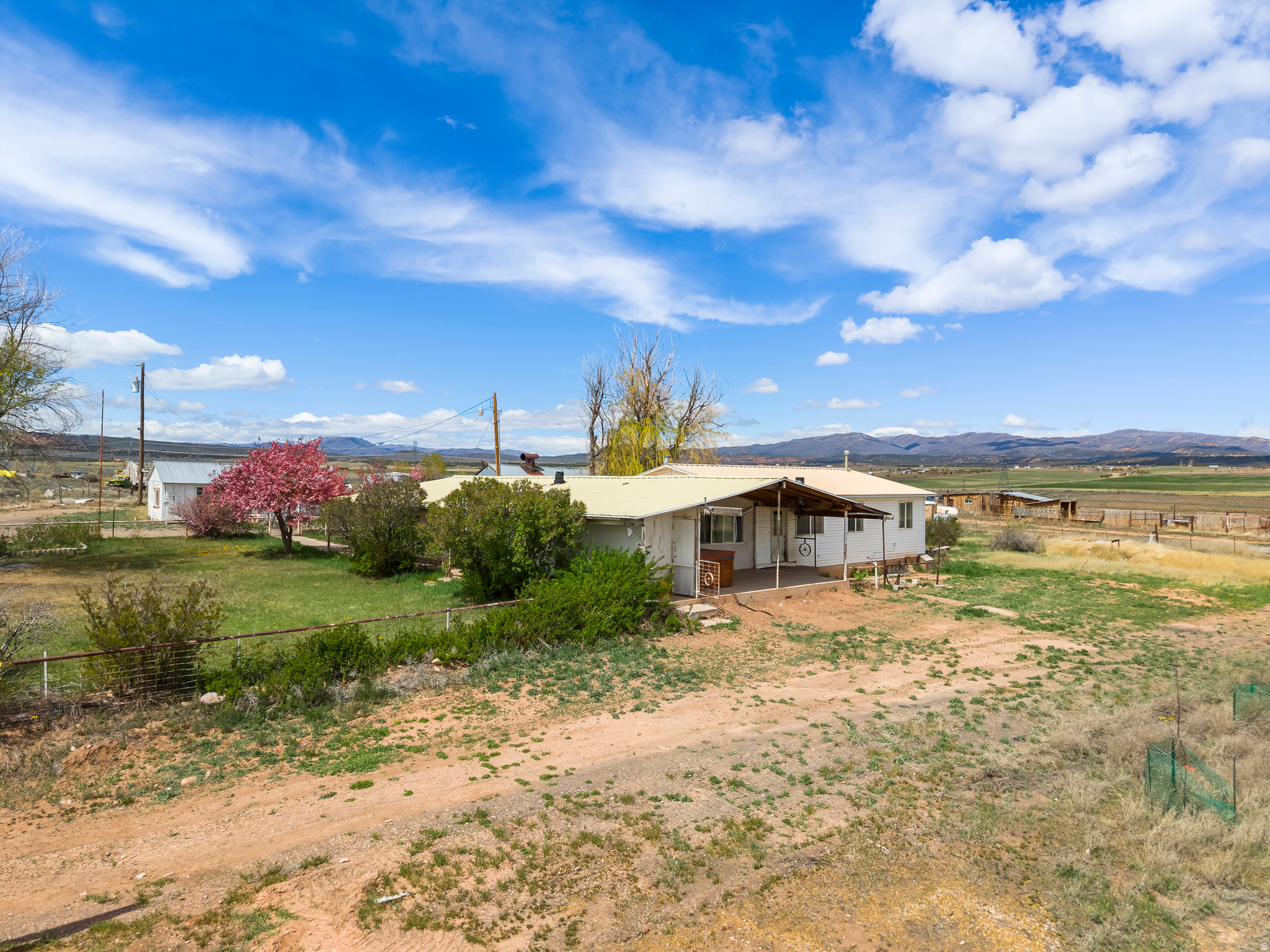 45476 S US HIGHWAY 40