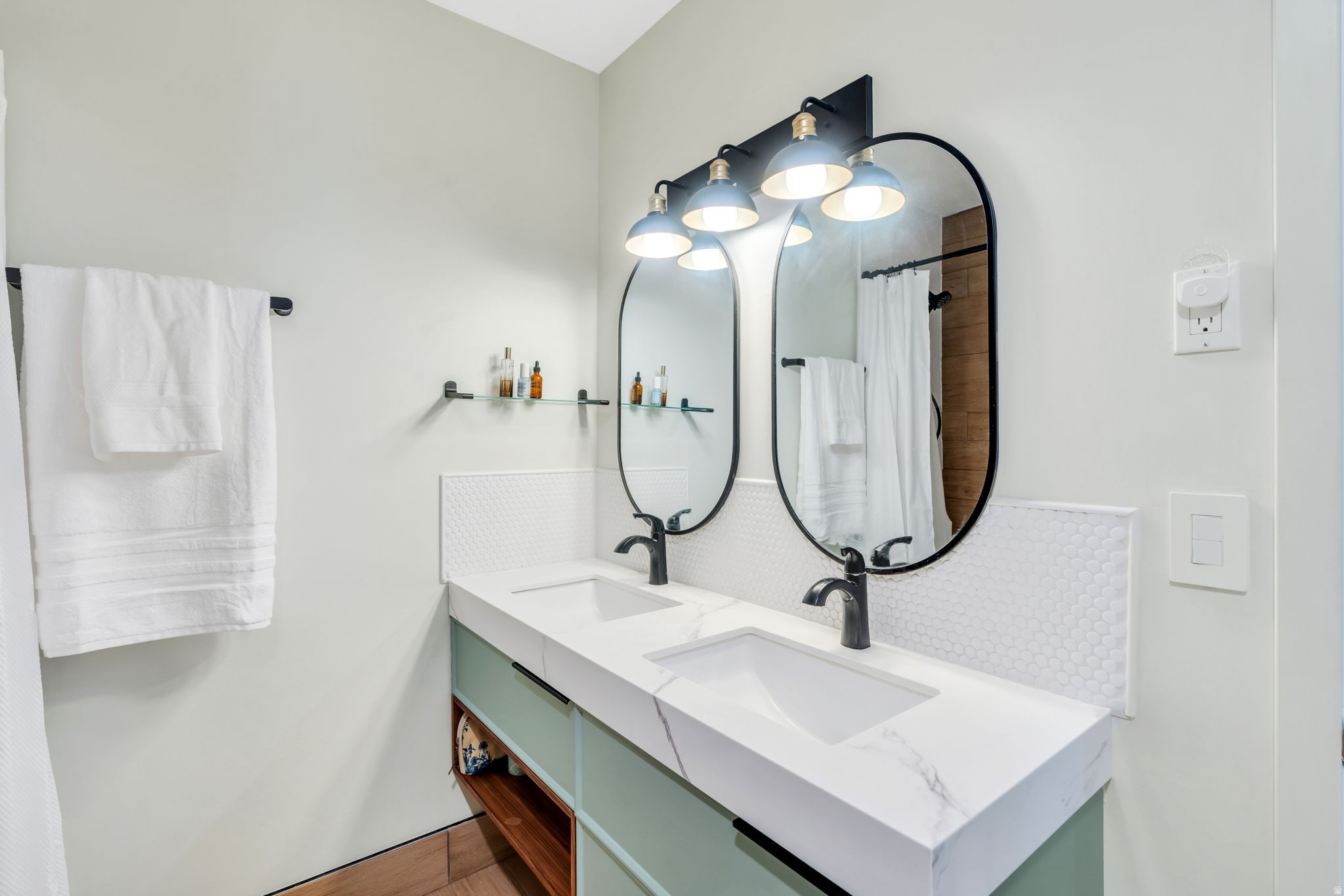 2590 S ELIZABETH ST #7
