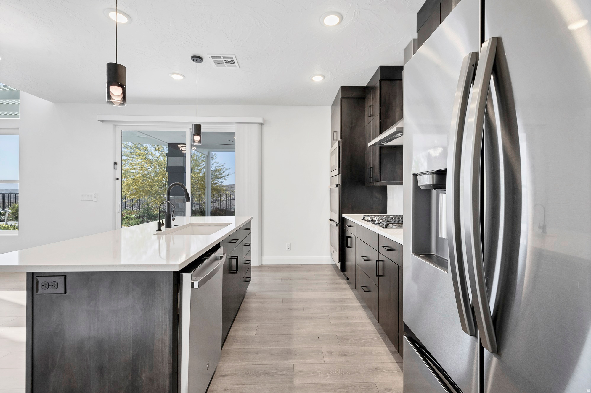 795 MINCIO CIRCLE