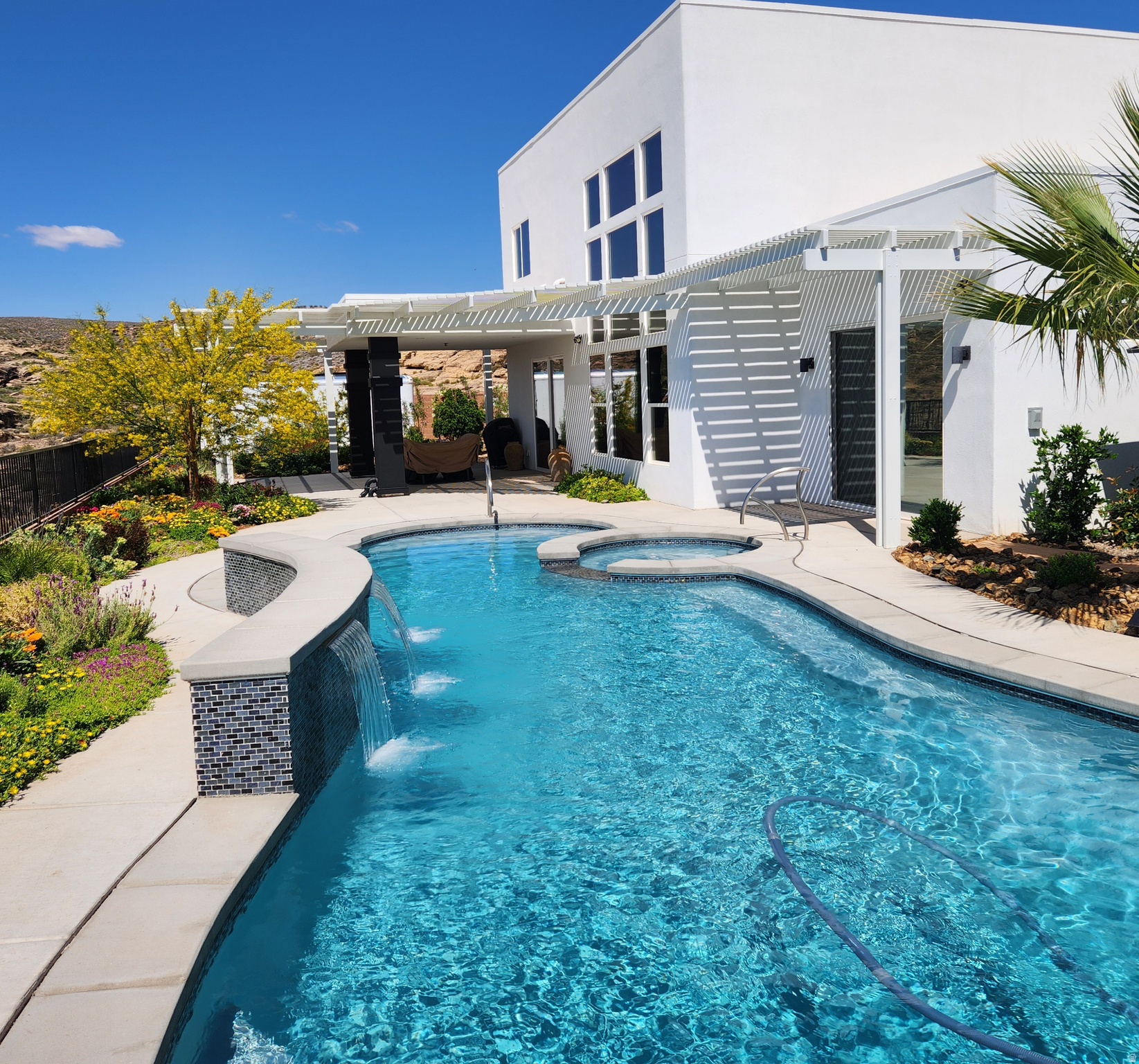 795 MINCIO CIRCLE
