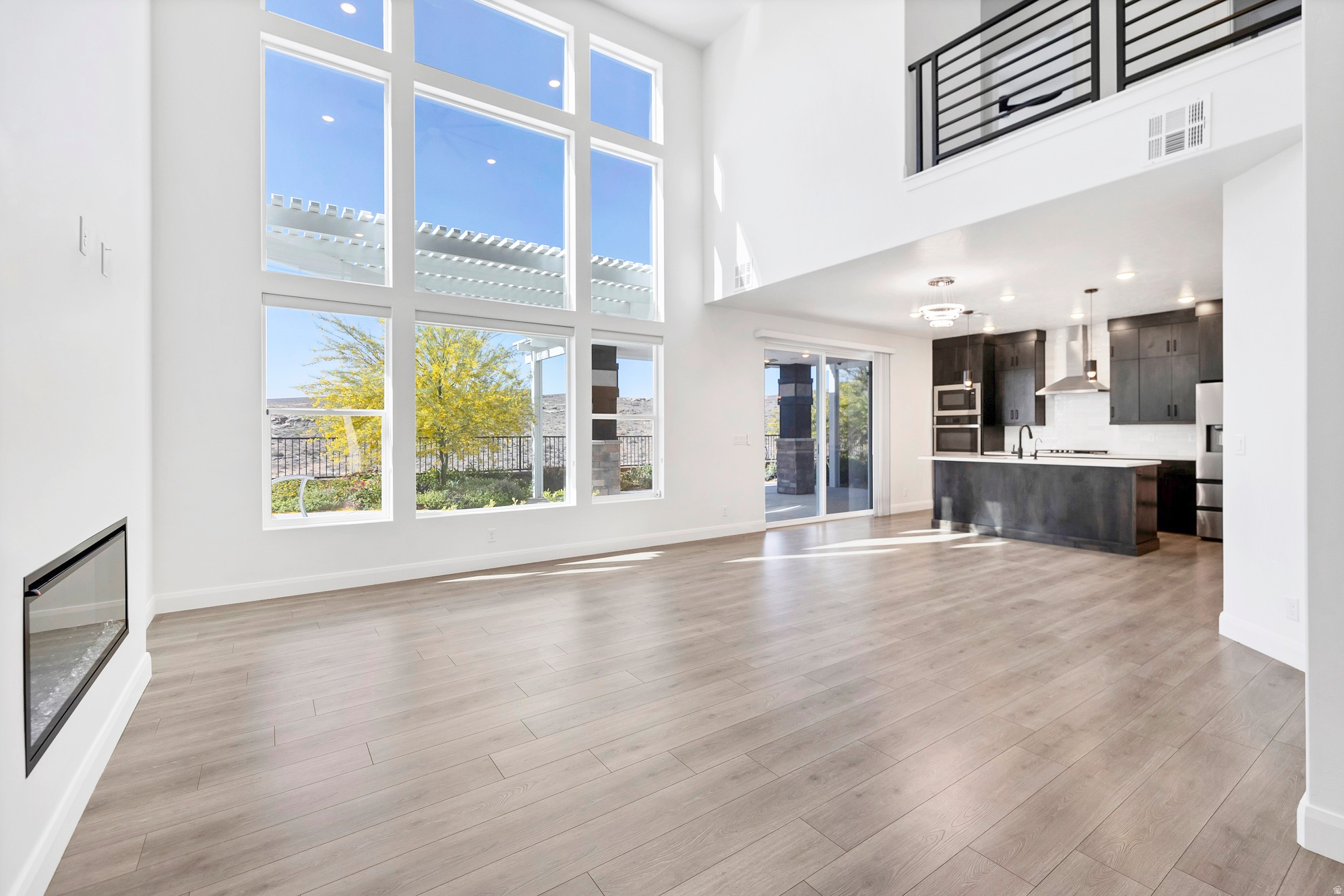 795 MINCIO CIRCLE