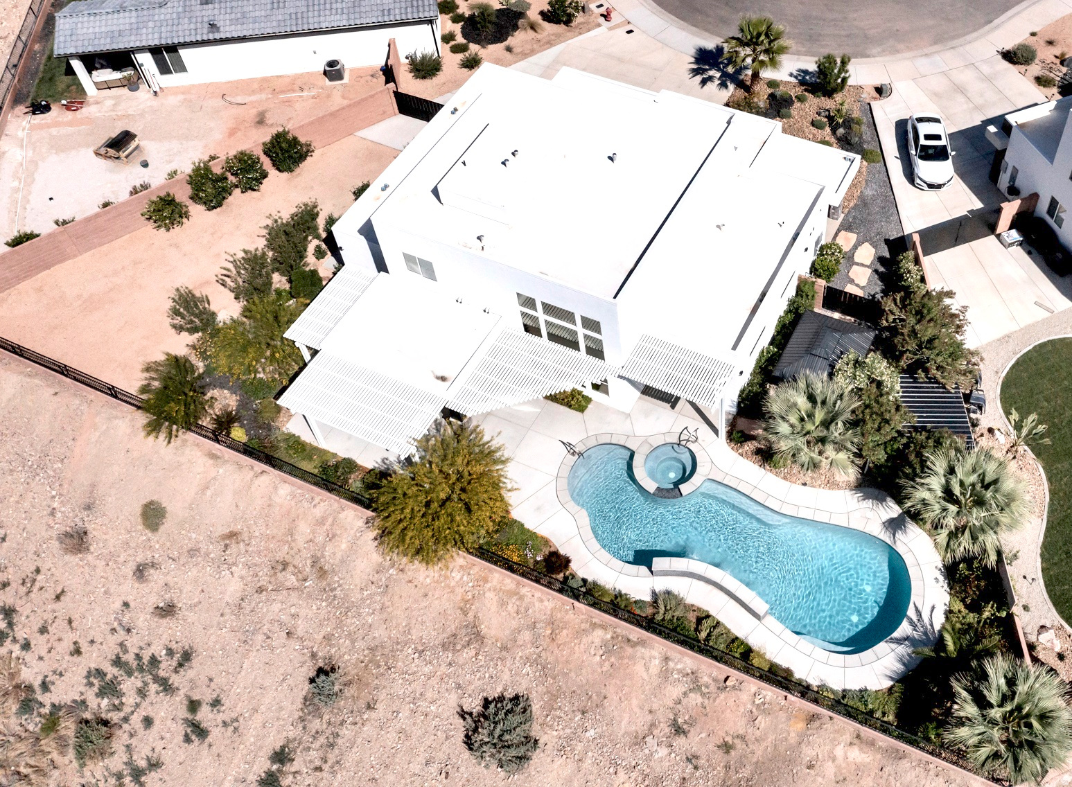 795 MINCIO CIRCLE