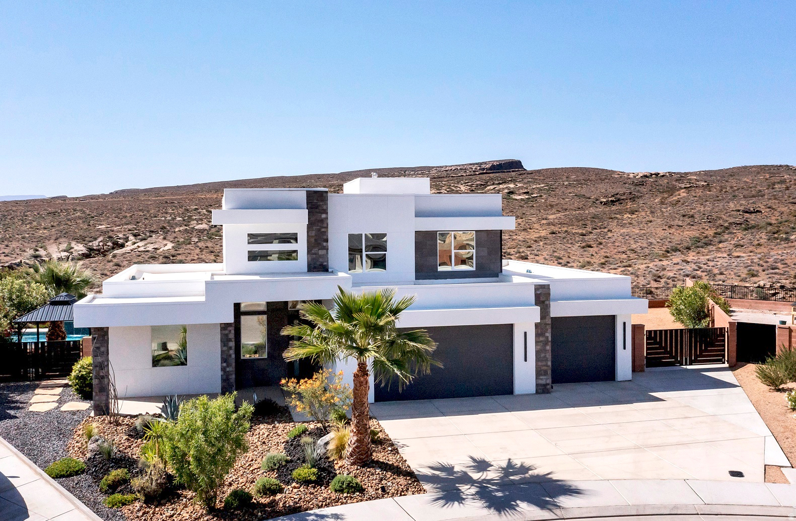 795 MINCIO CIRCLE