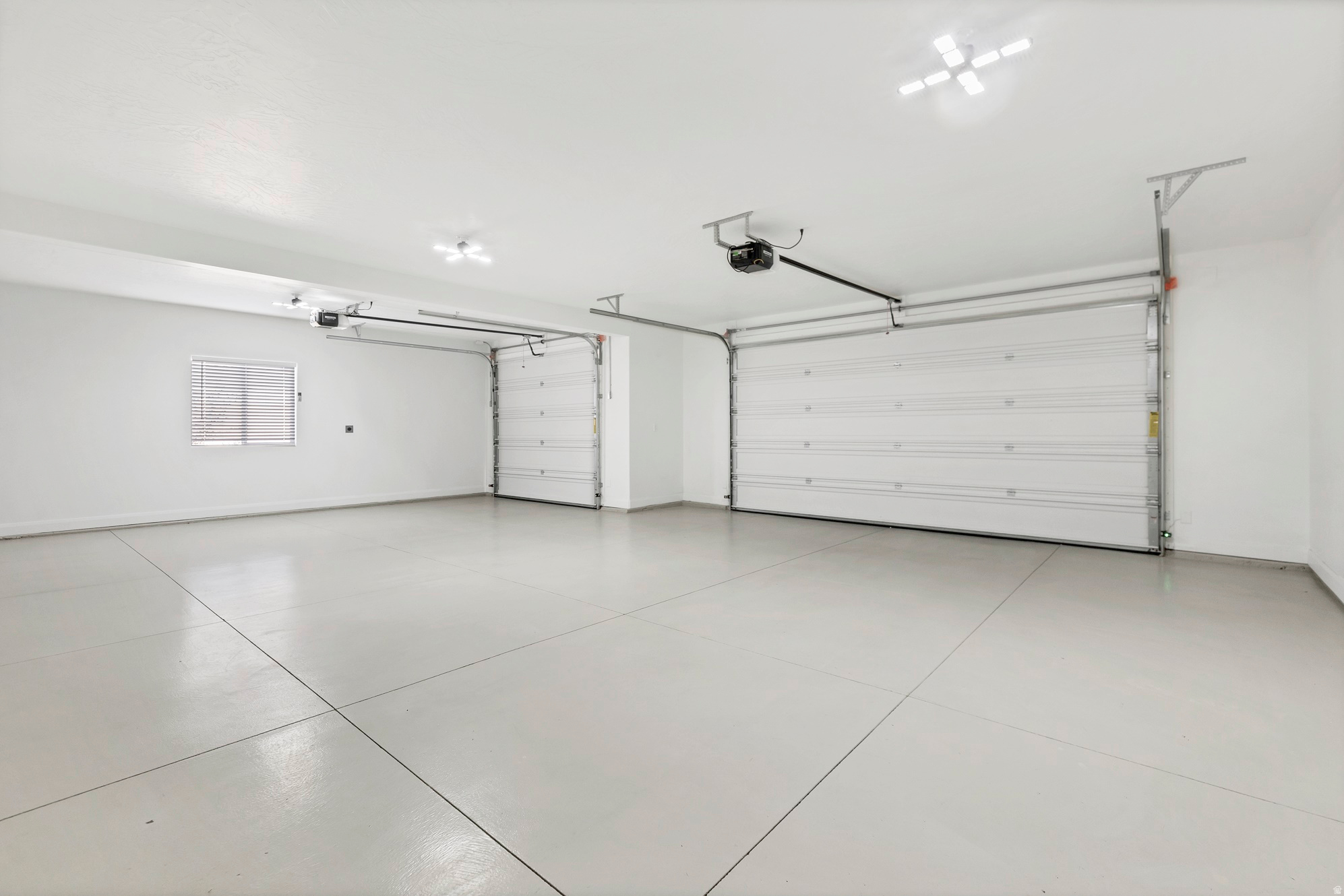 795 MINCIO CIRCLE