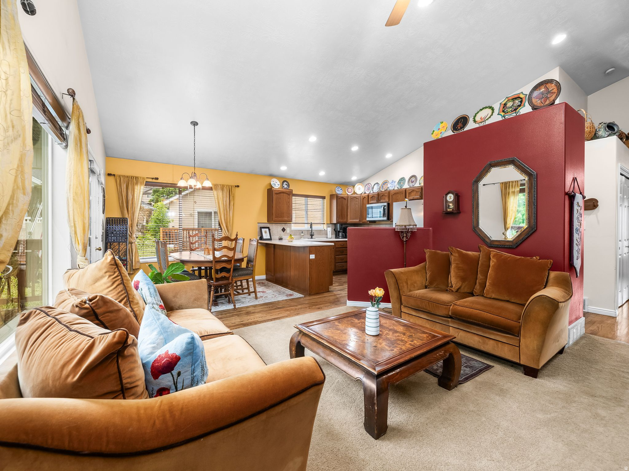 954 S SLATE DR