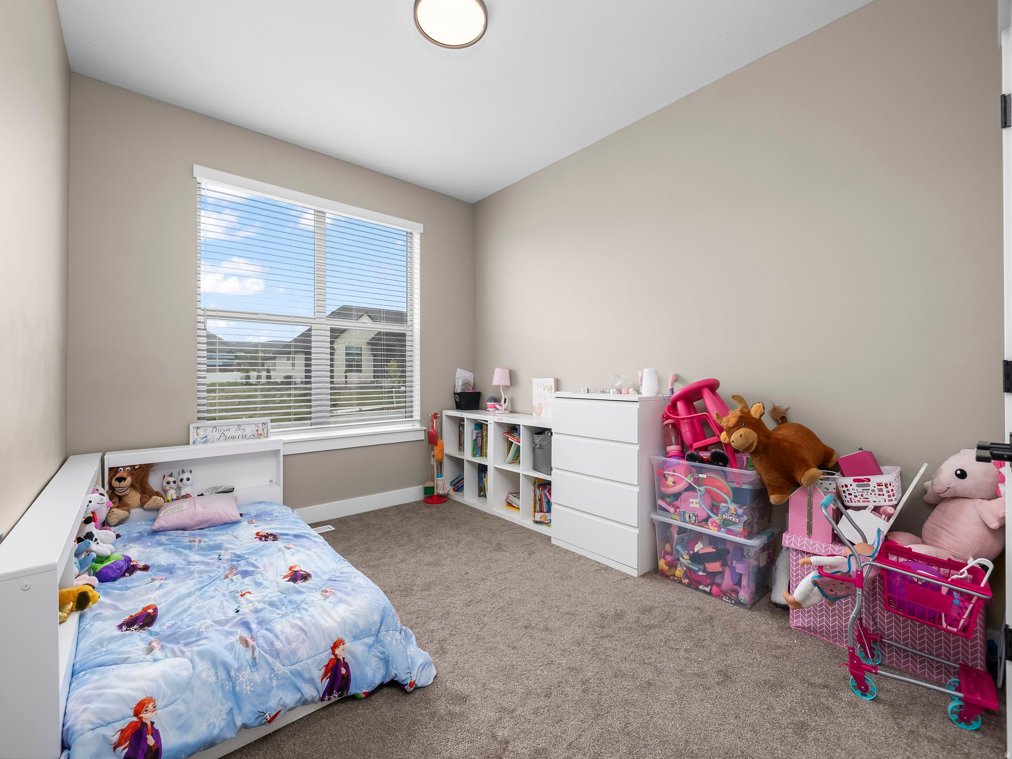 7236 W HALLS CROSSING DR