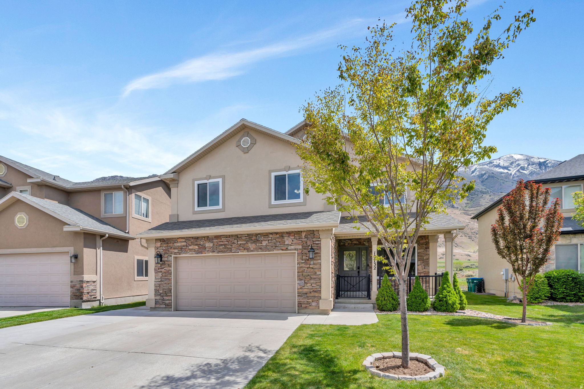 10732 N CYPRESS