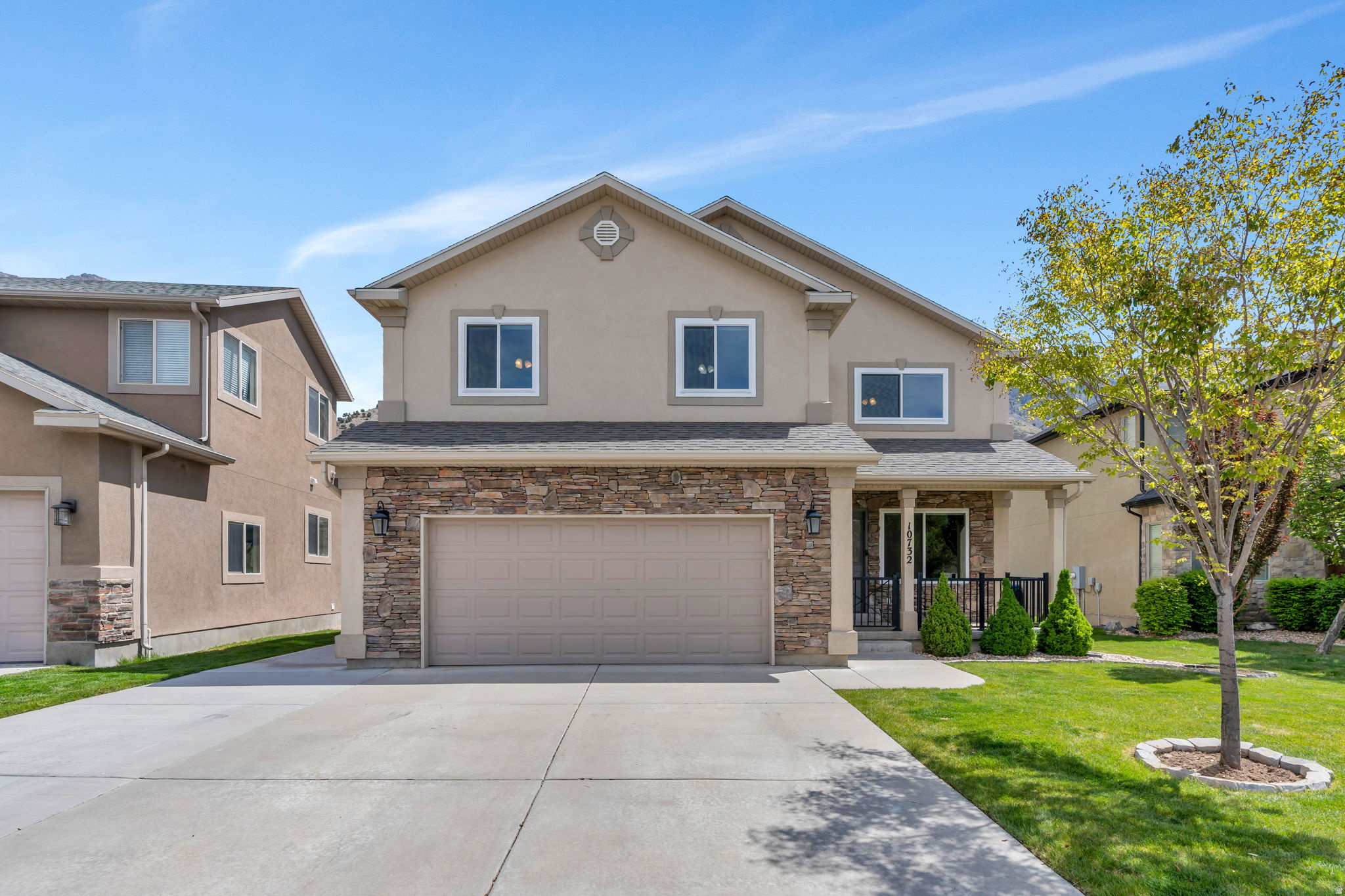 10732 N CYPRESS