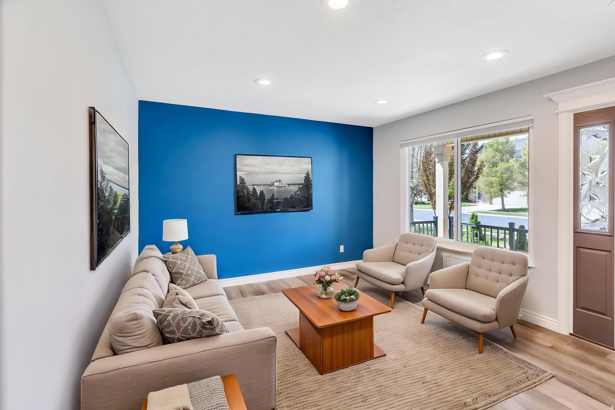10732 N CYPRESS