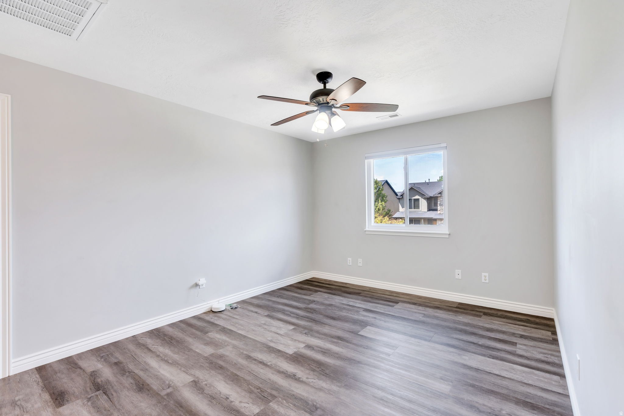 10732 N CYPRESS